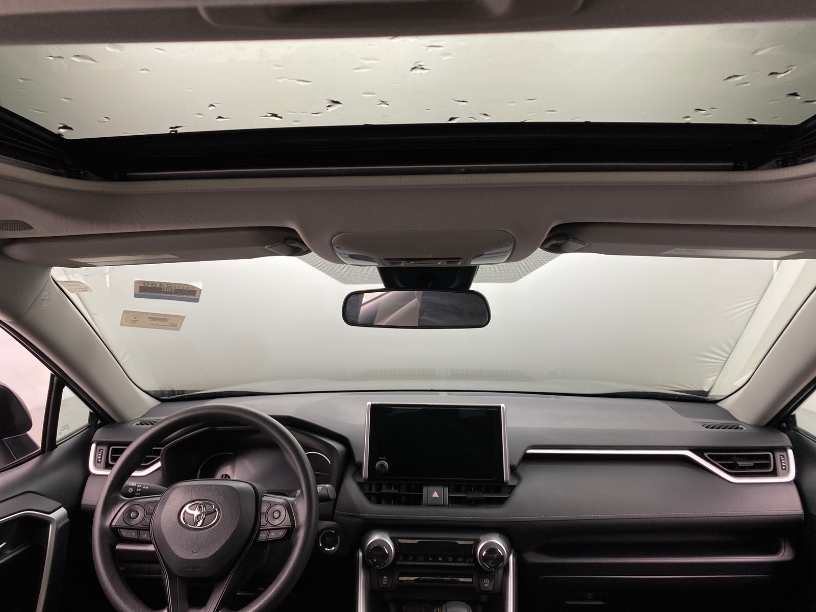 Thumbnail: 2025 Toyota RAV4 - 3