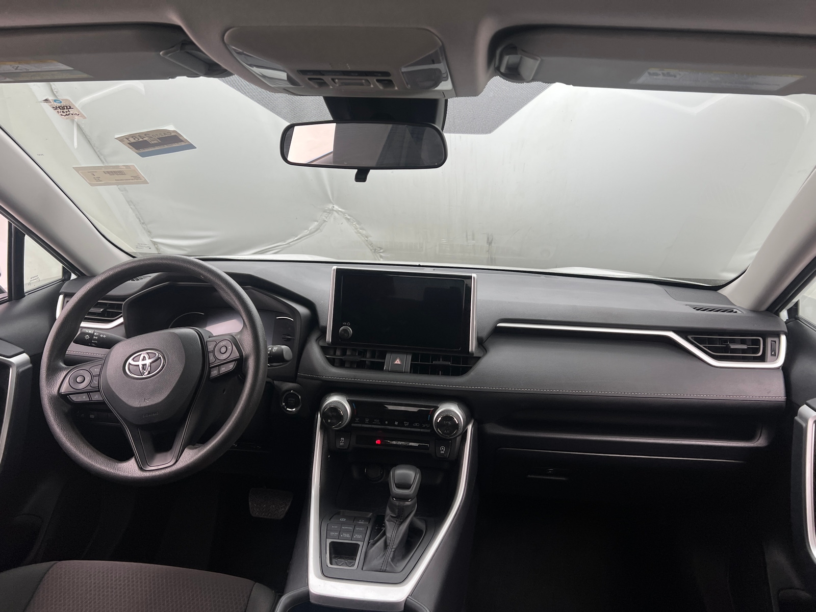 Thumbnail: 2025 Toyota RAV4 - 3