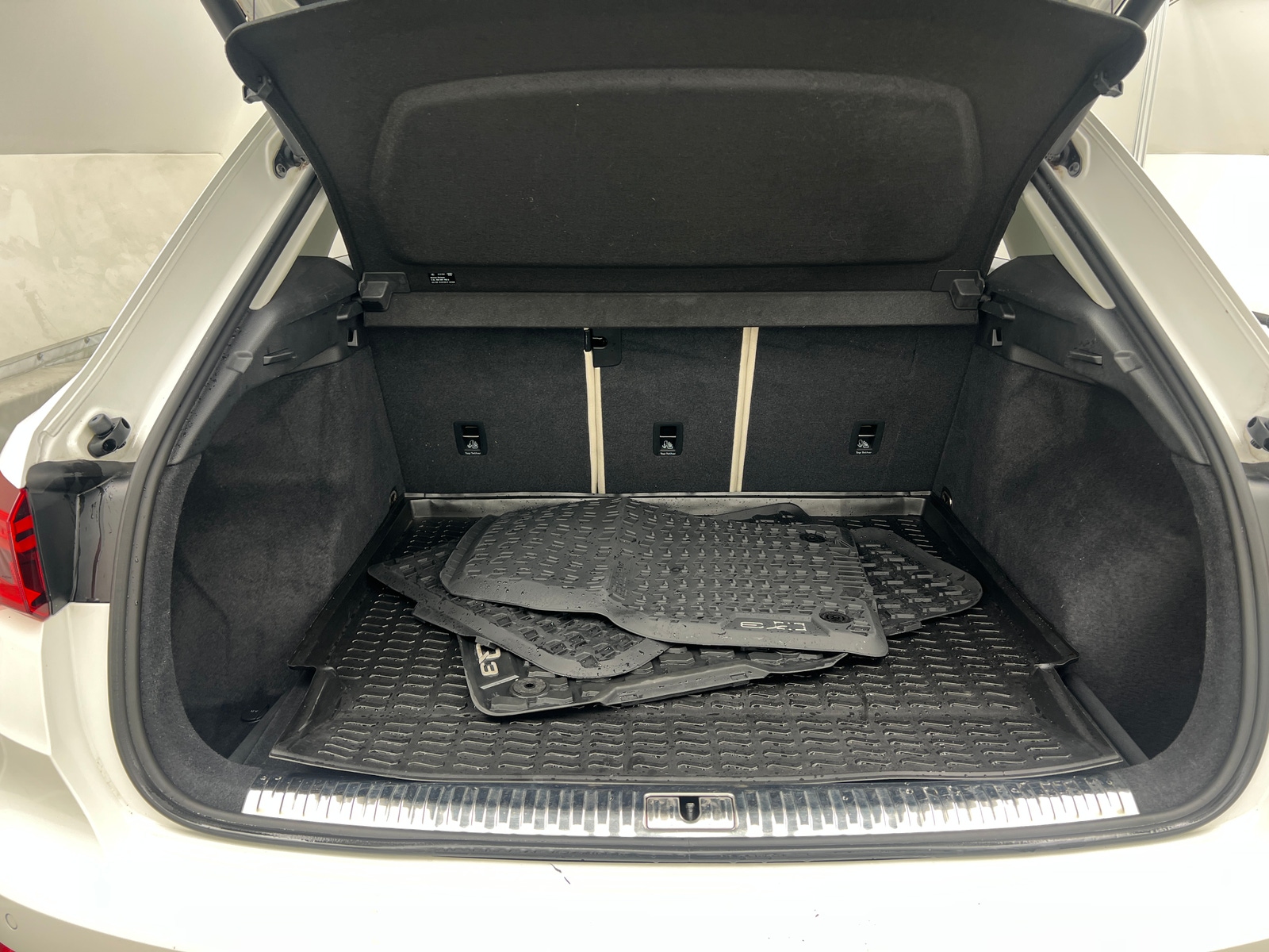 Thumbnail: 2020 Audi Q3 - 6