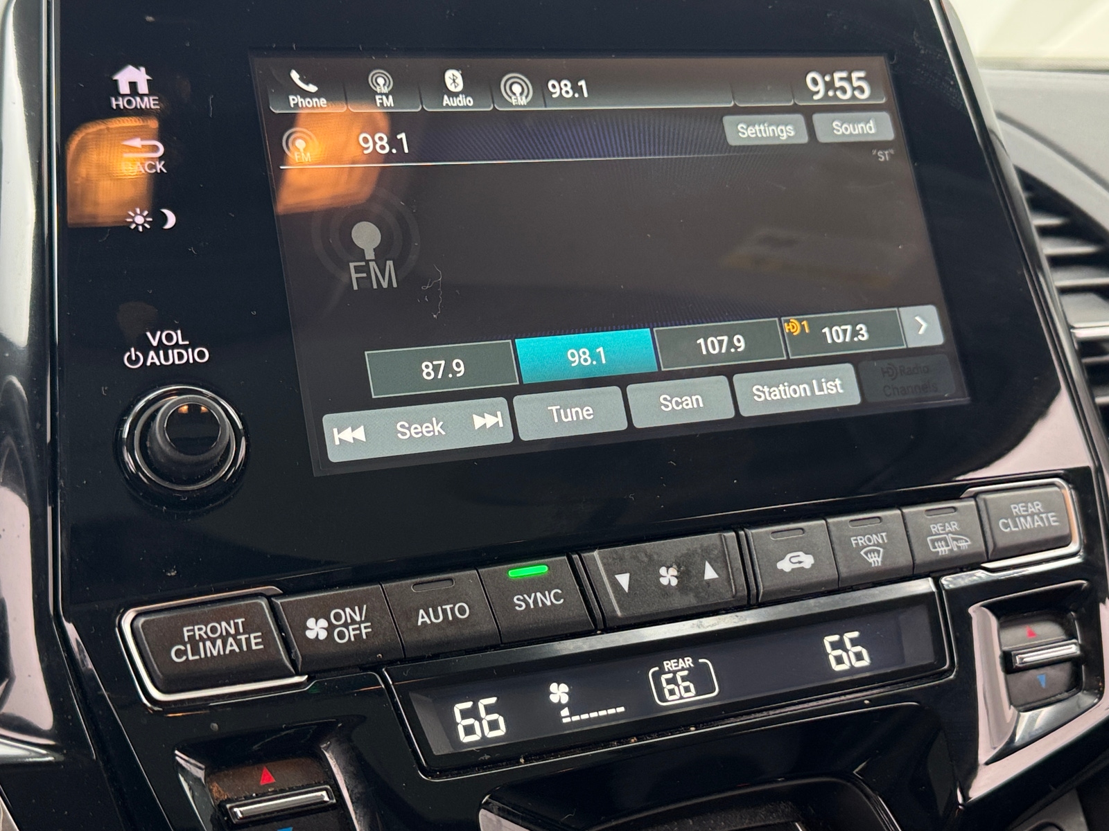 Thumbnail: 2022 Honda Odyssey - 3