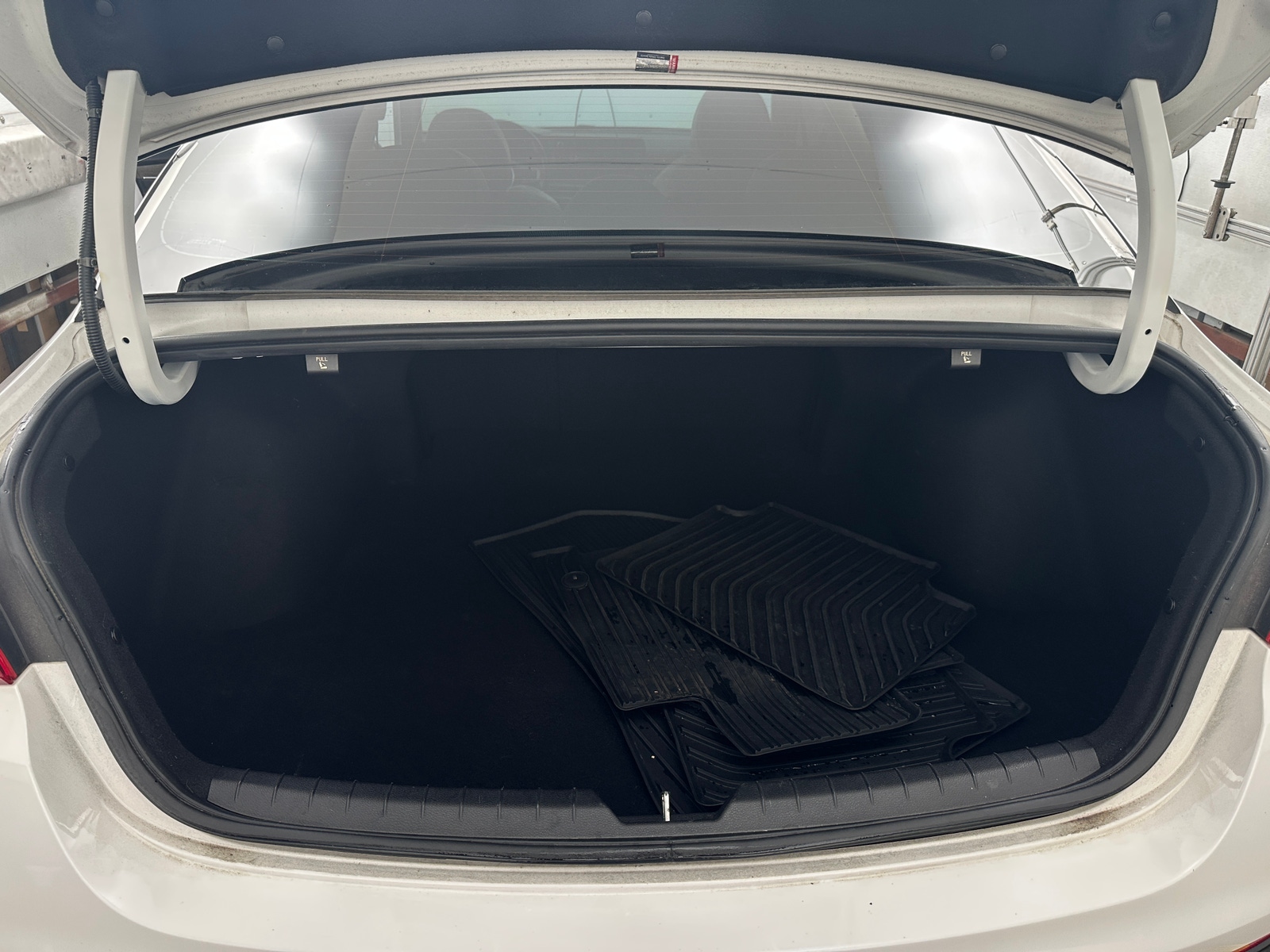 Thumbnail: 2023 Kia K5 - 6