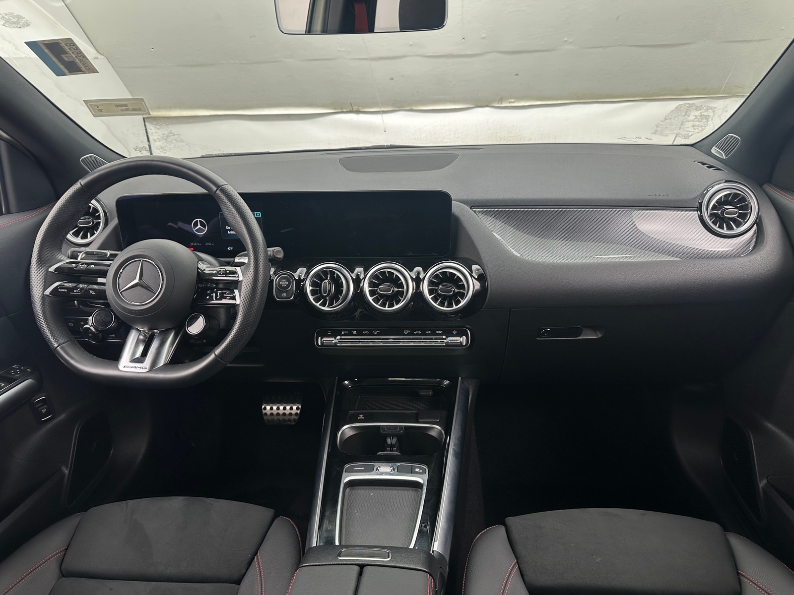 Thumbnail: 2025 Mercedes-Benz GLA - 2