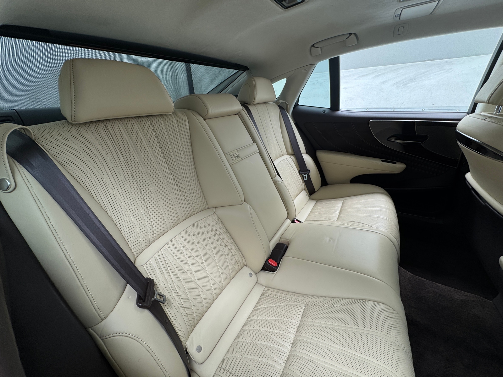 Thumbnail: 2019 Lexus LS - 5