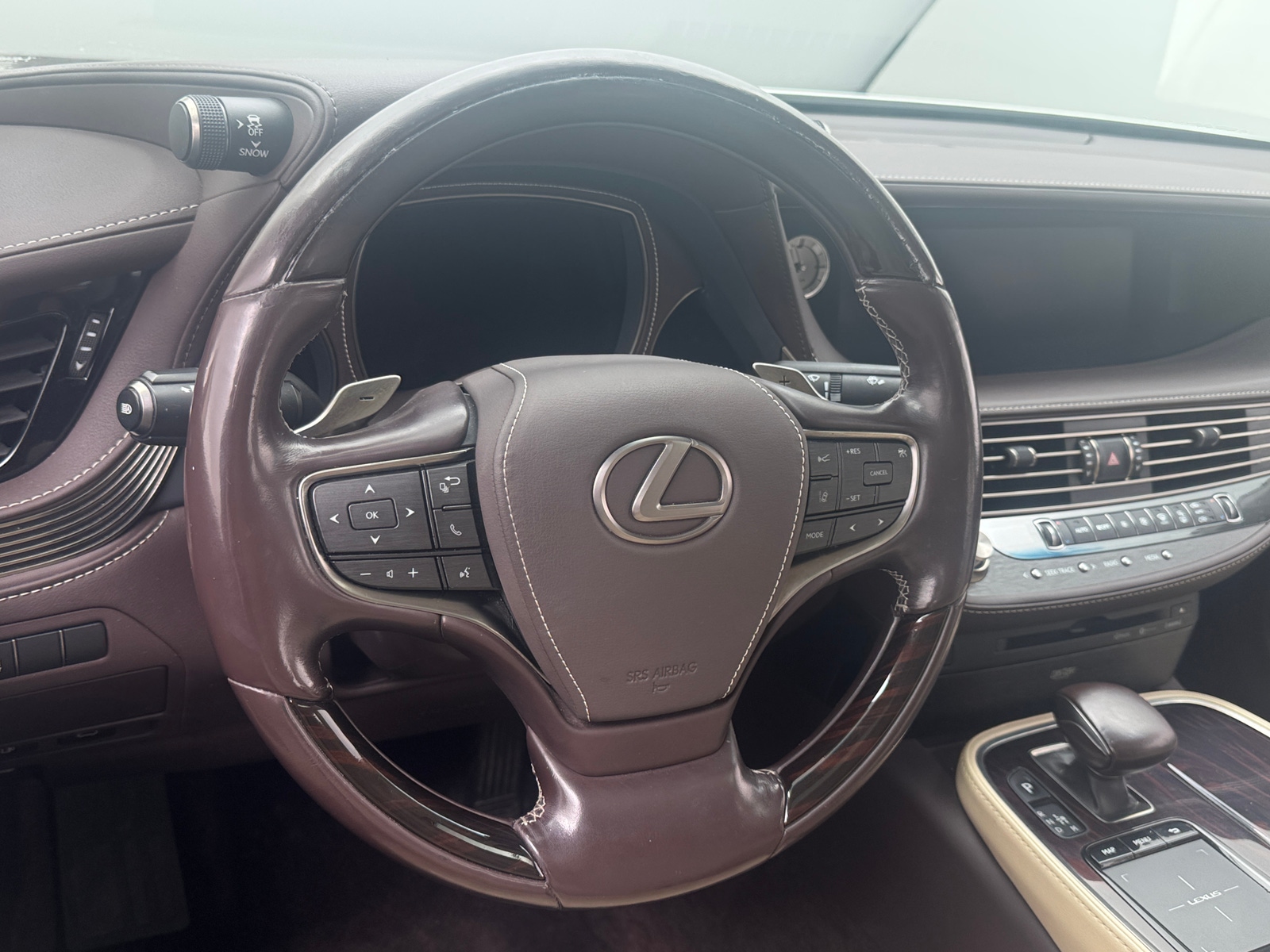 Thumbnail: 2019 Lexus LS - 4