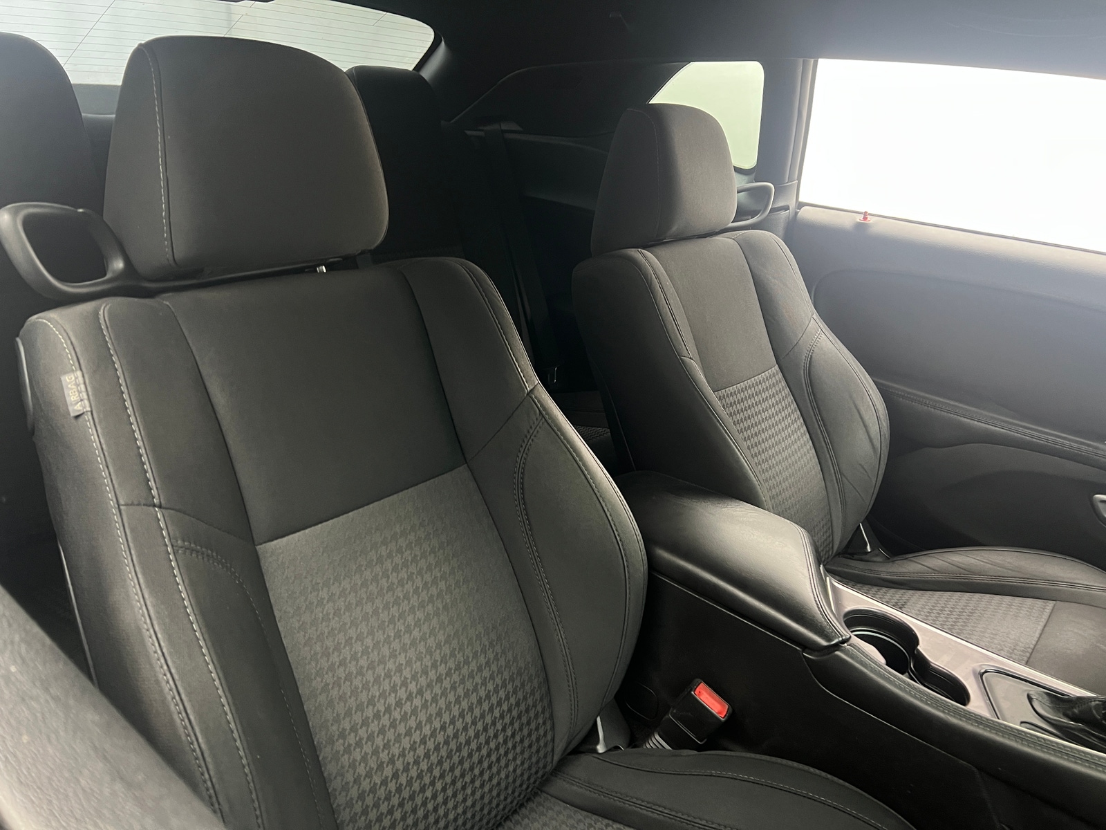 Thumbnail: 2016 Dodge Challenger - 2