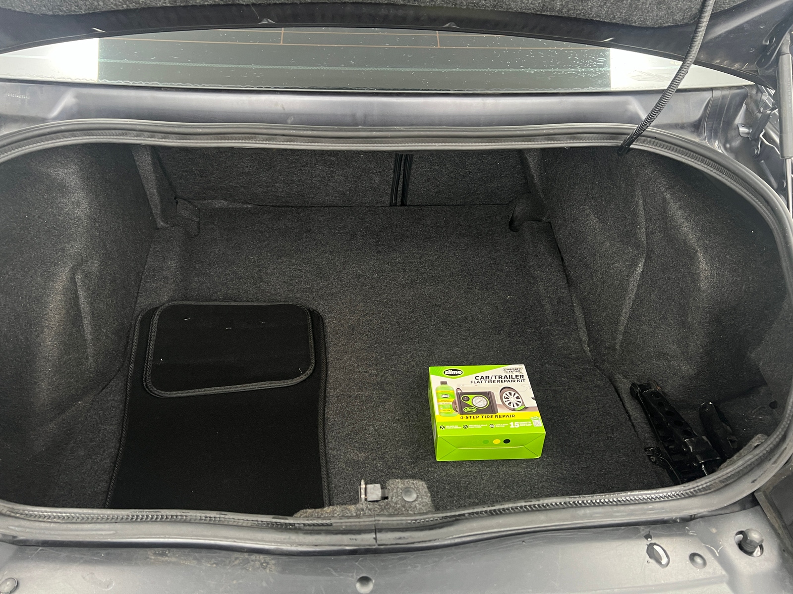 Thumbnail: 2016 Dodge Challenger - 5