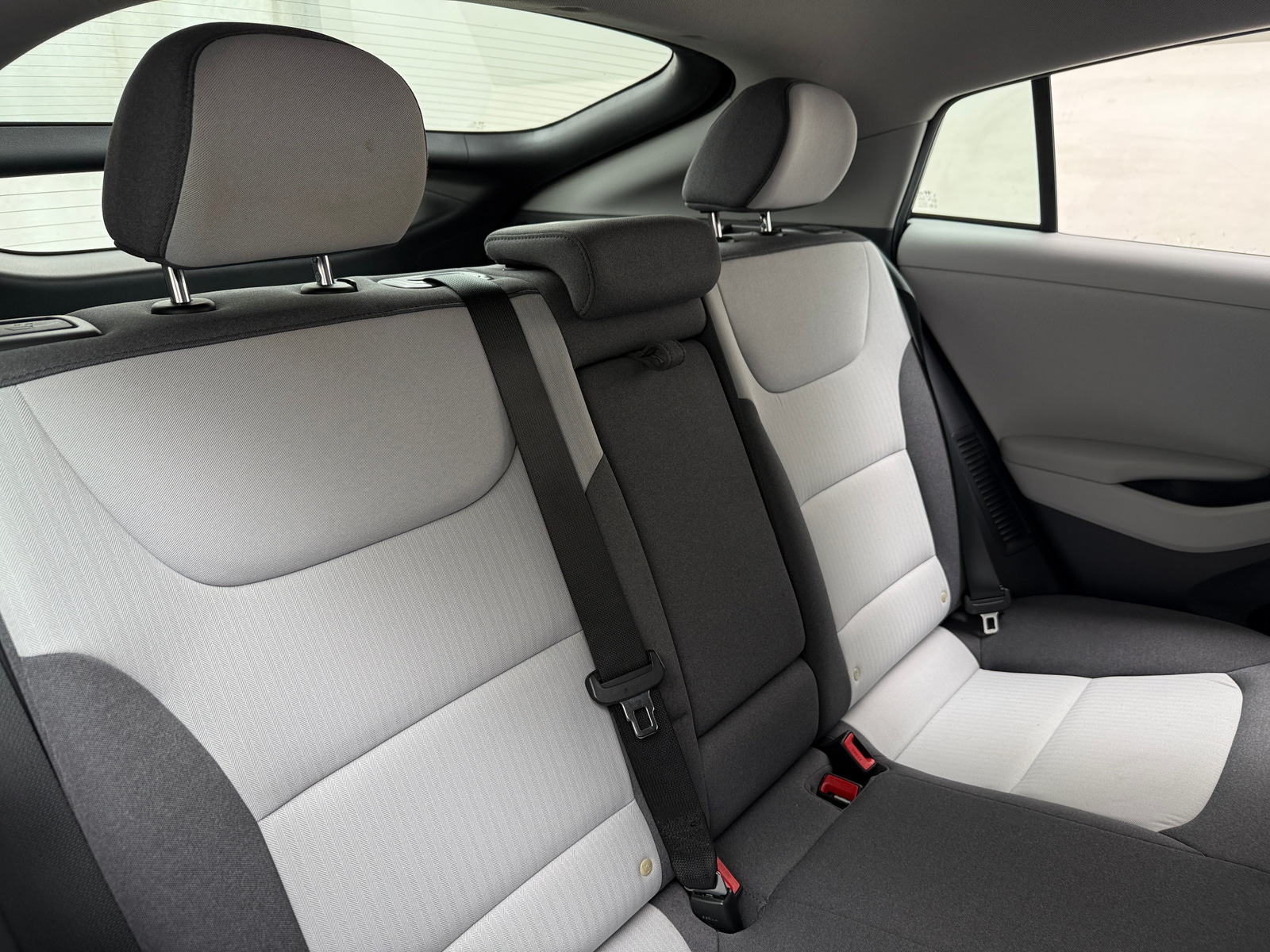 Thumbnail: 2020 Hyundai Ioniq - 6