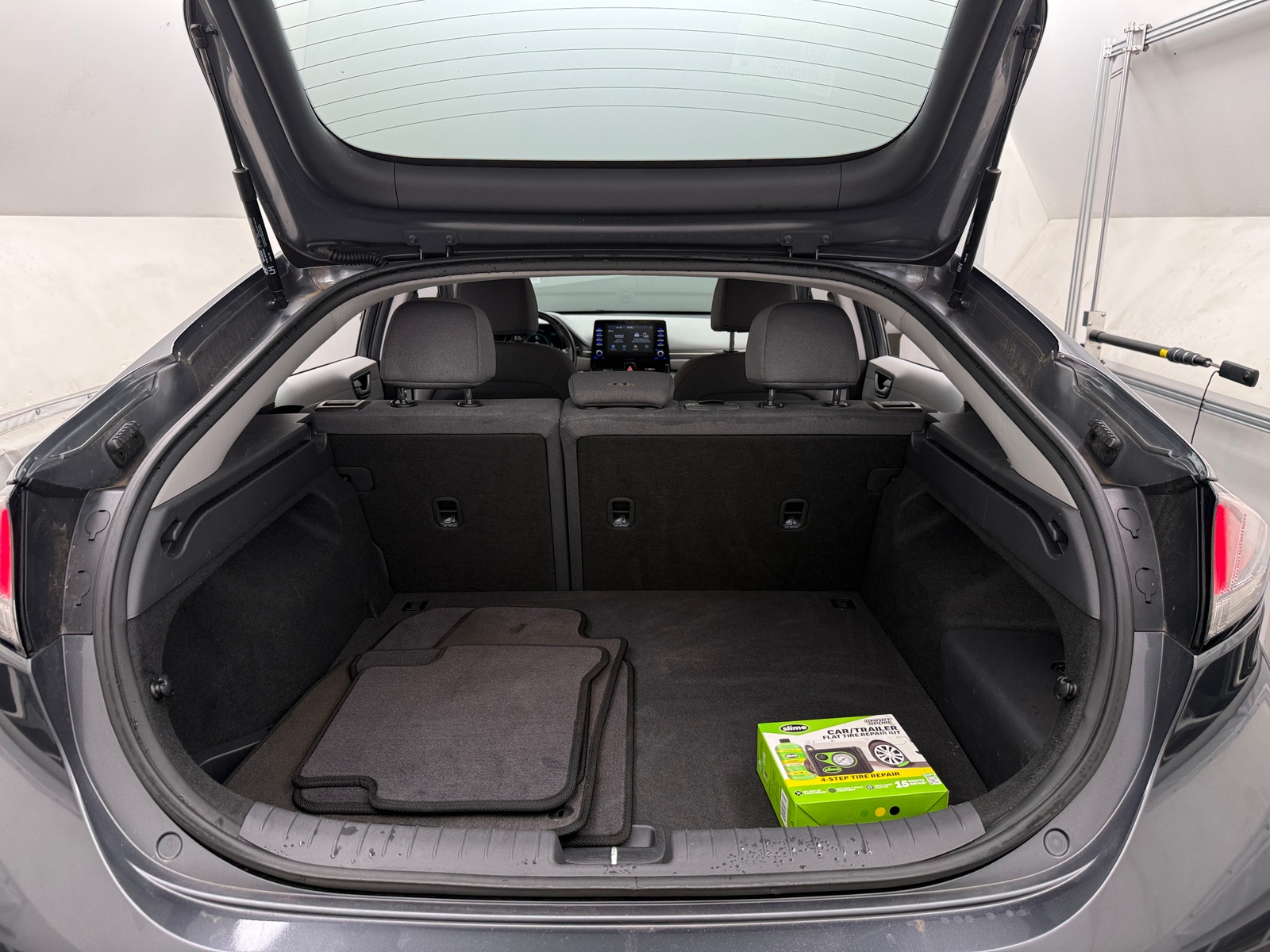 Thumbnail: 2020 Hyundai Ioniq - 7