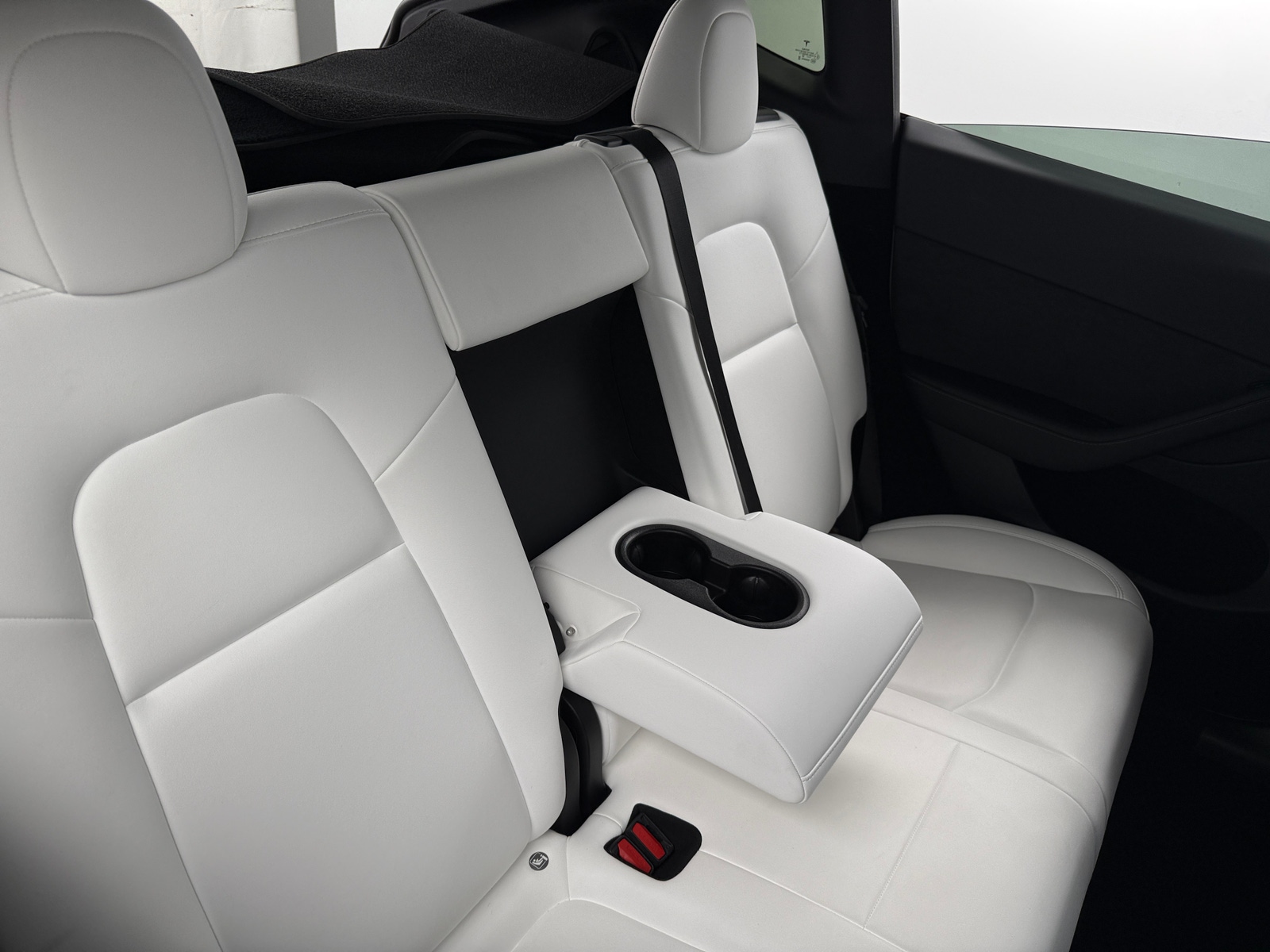 Thumbnail: 2023 Tesla Model Y - 5