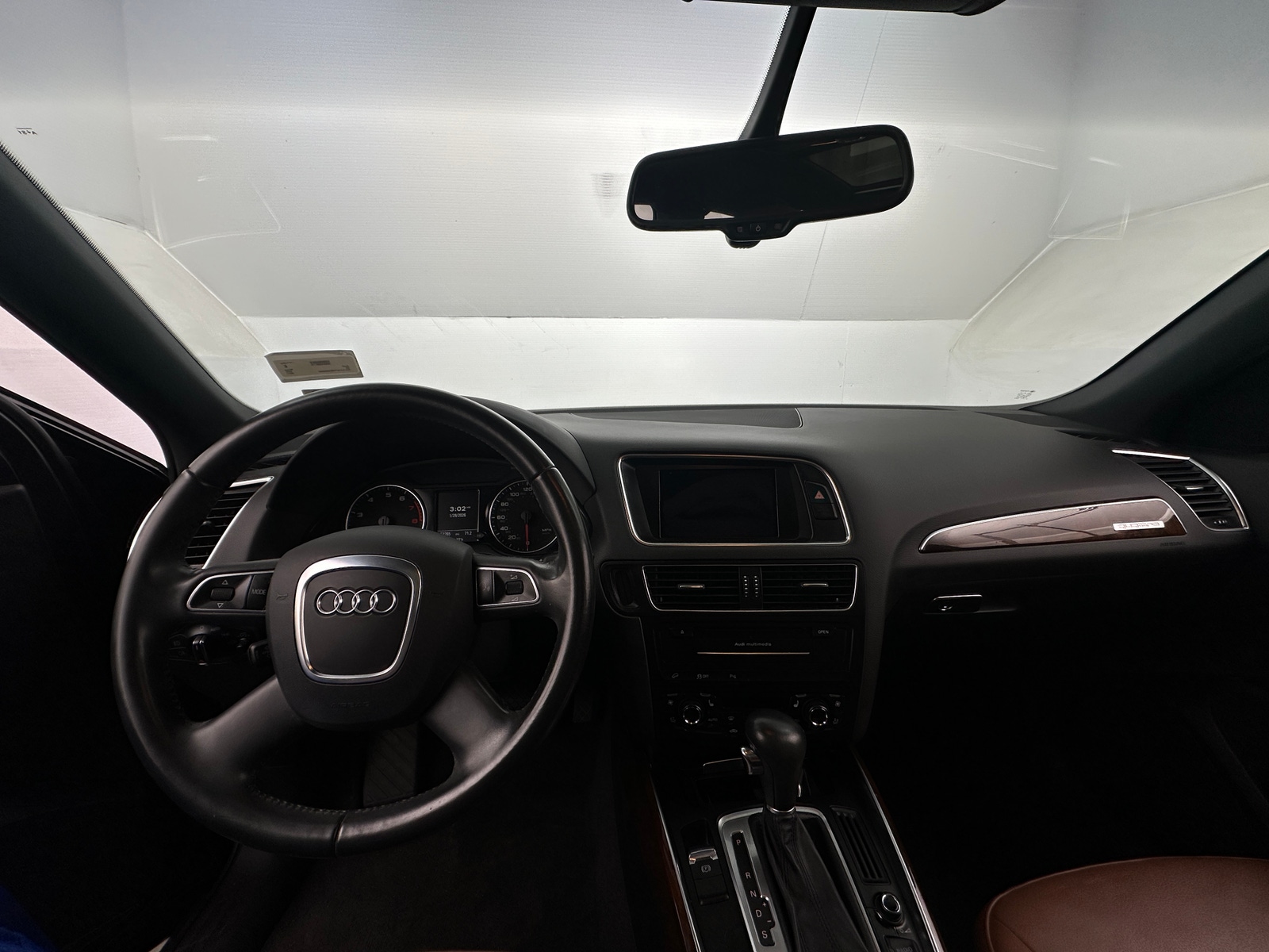 Thumbnail: 2011 Audi Q5 - 2