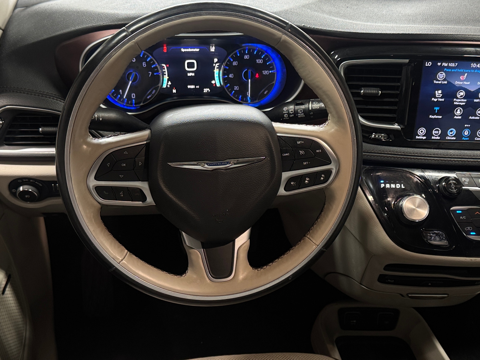 Thumbnail: 2019 Chrysler Pacifica - 4