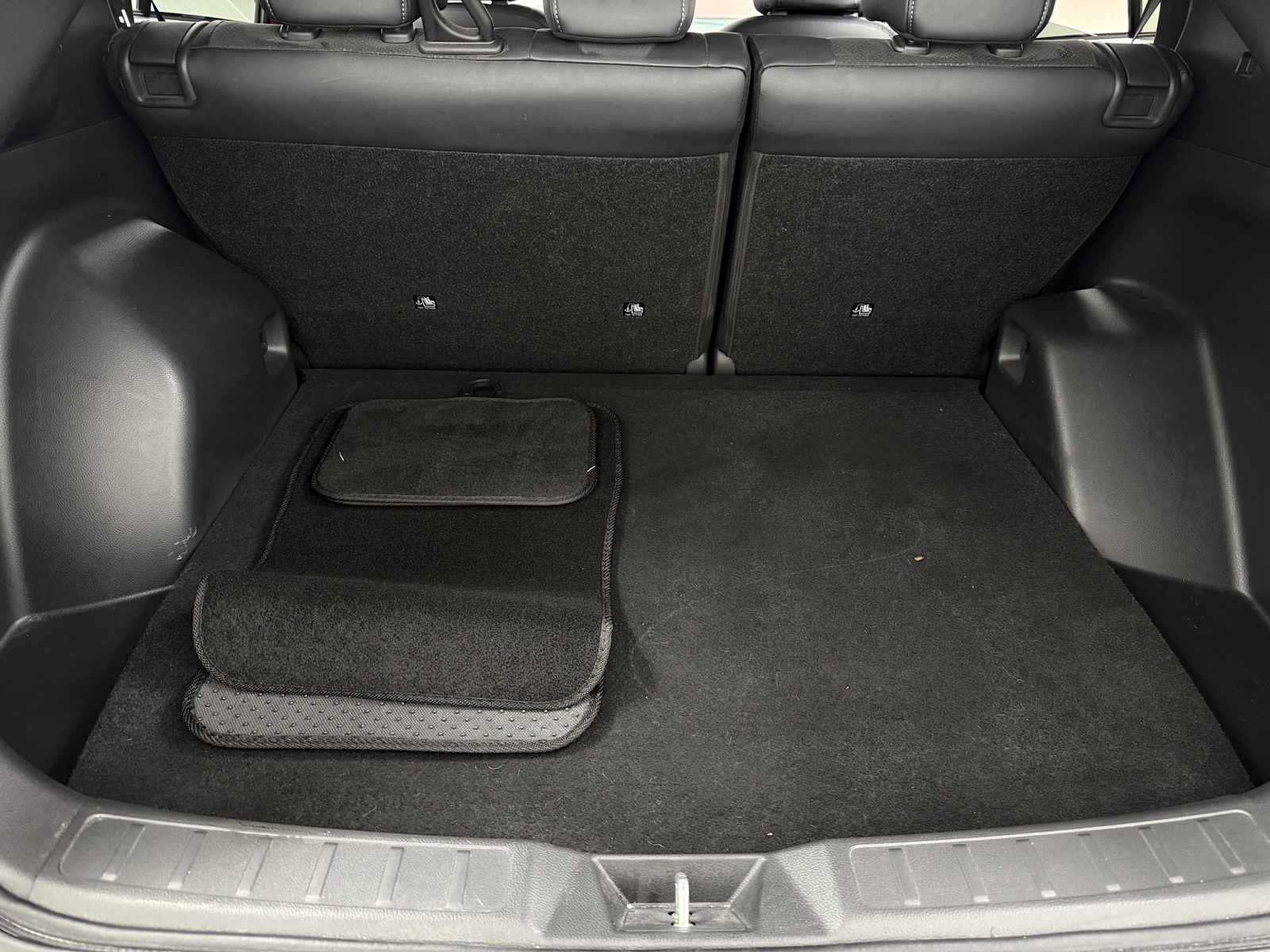 Thumbnail: 2022 Mitsubishi Eclipse Cross - 7