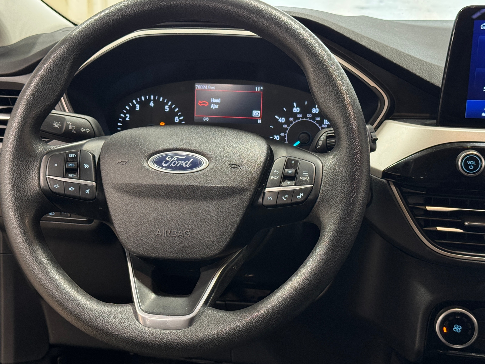 Thumbnail: 2022 Ford Escape - 5