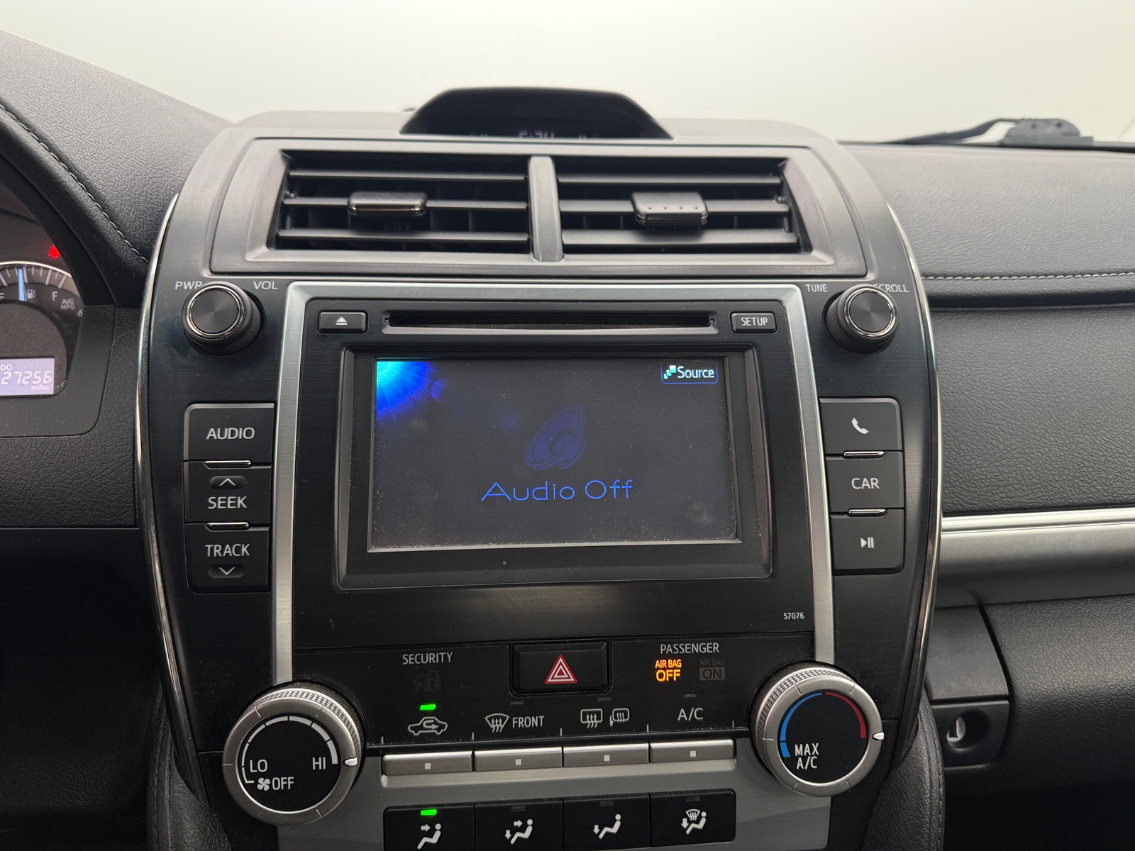 Thumbnail: 2014 Toyota Camry - 3