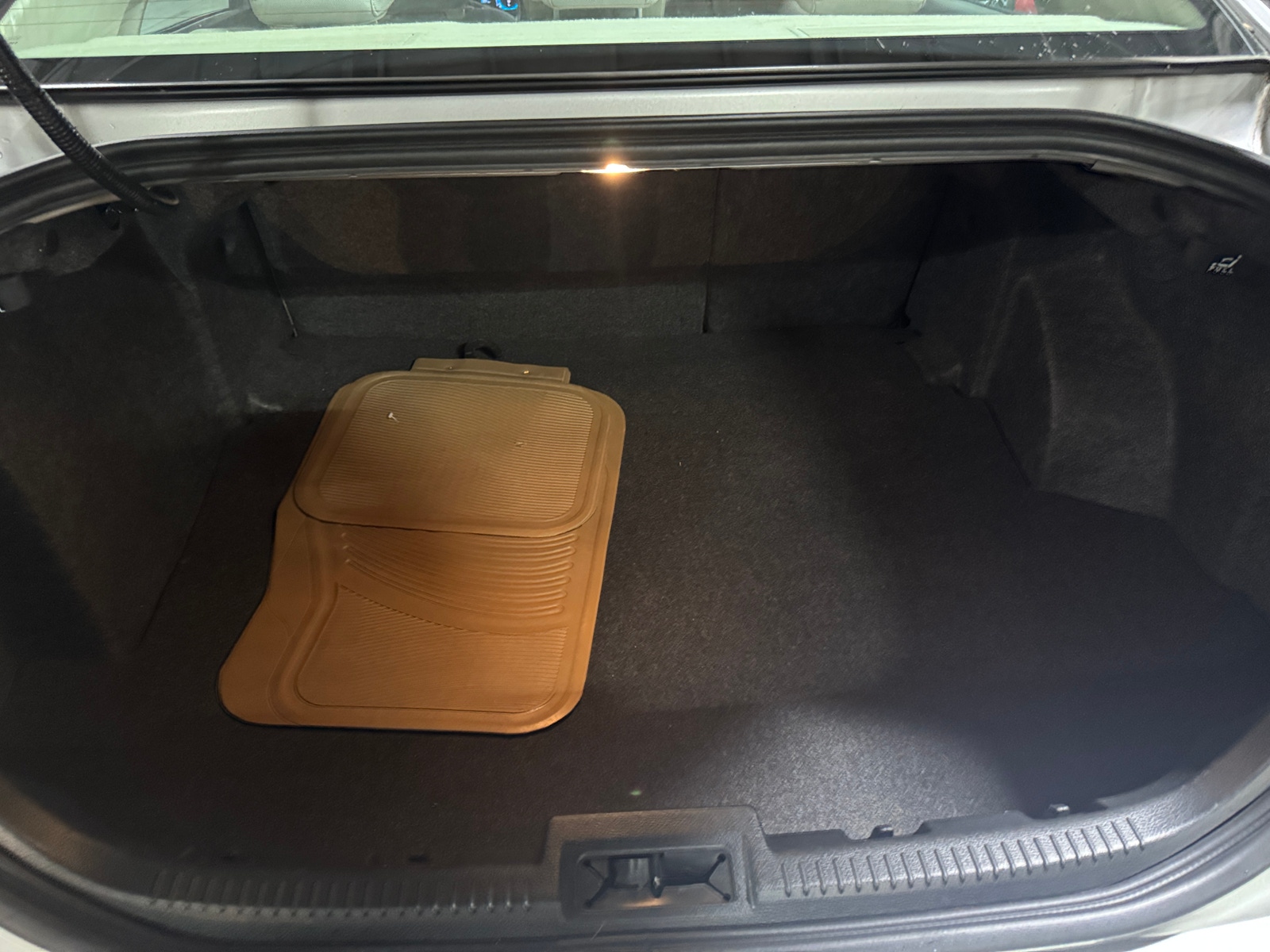 Thumbnail: 2011 Ford Fusion - 7