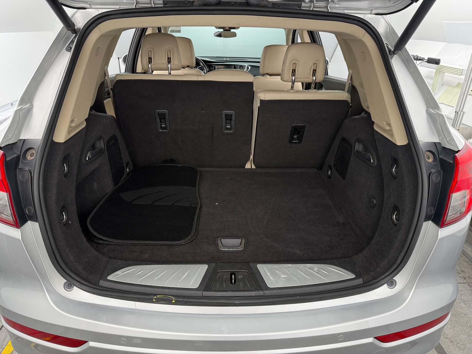 Thumbnail: 2017 Buick Envision - 7