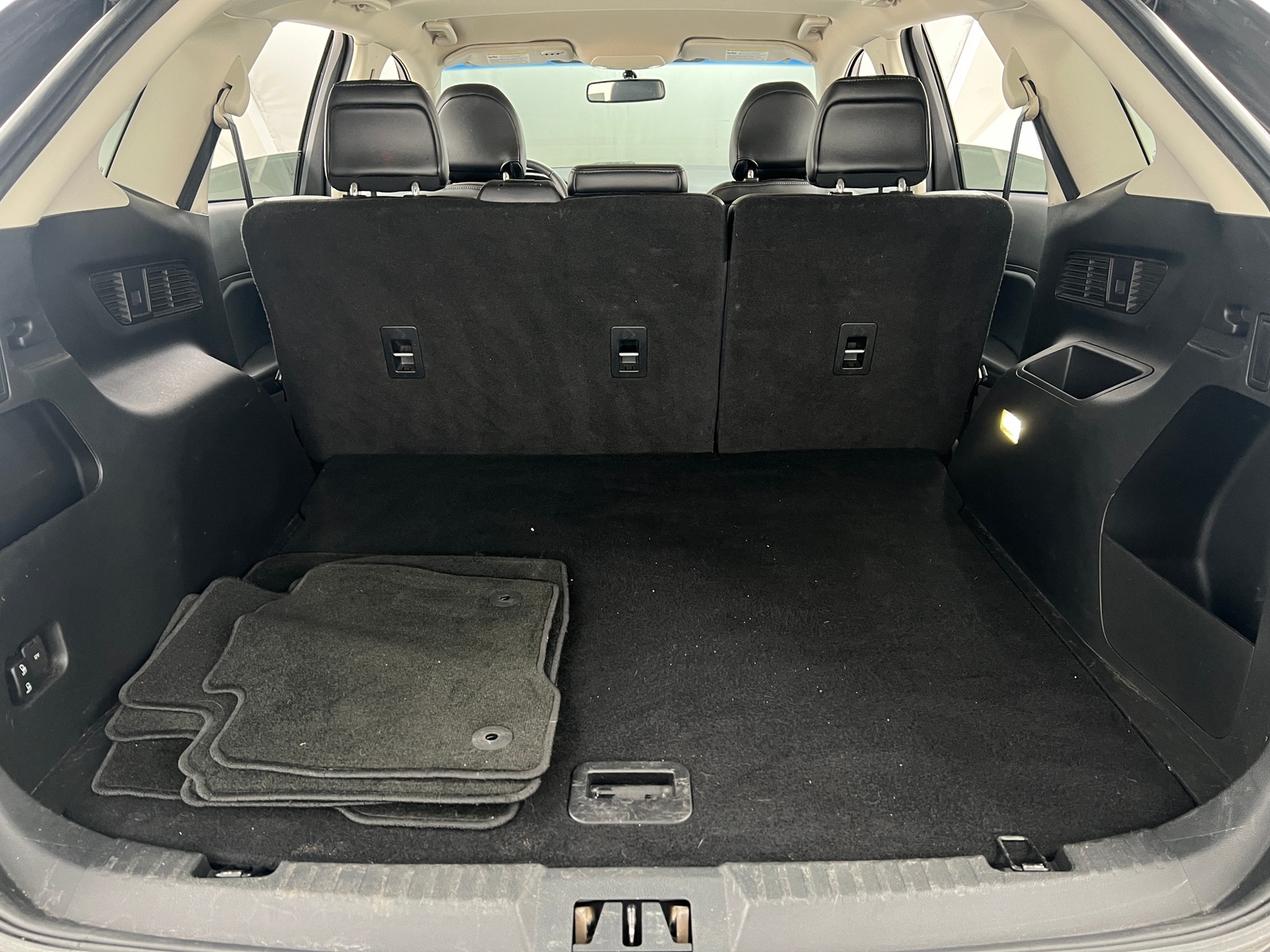 Thumbnail: 2017 Ford Edge - 7