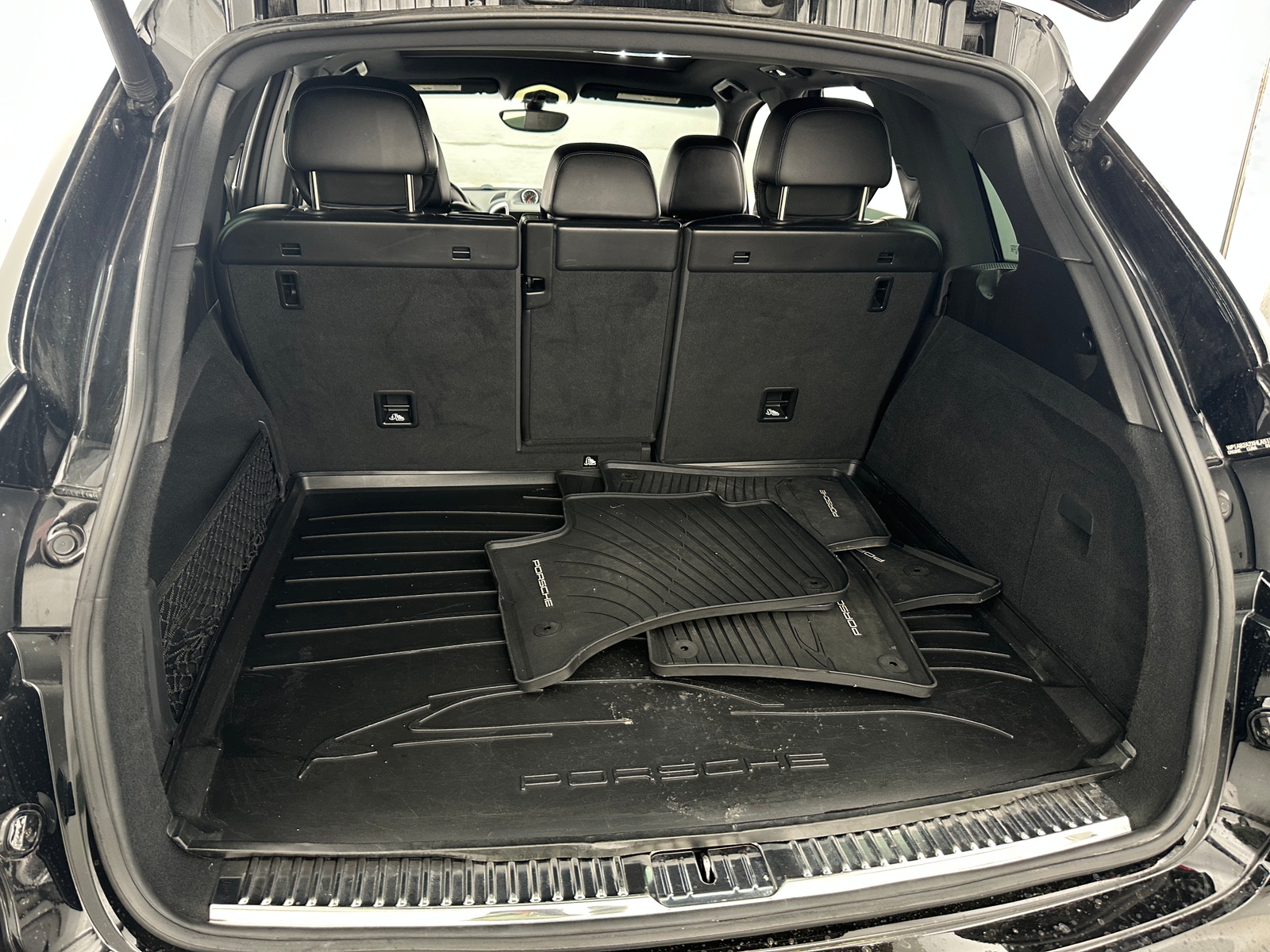 Thumbnail: 2017 Porsche Cayenne - 6