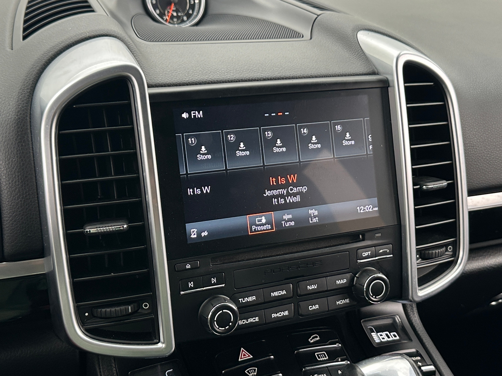 Thumbnail: 2017 Porsche Cayenne - 3