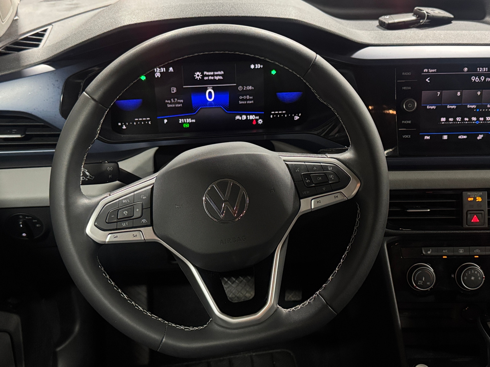 Thumbnail: 2023 Volkswagen Taos - 5