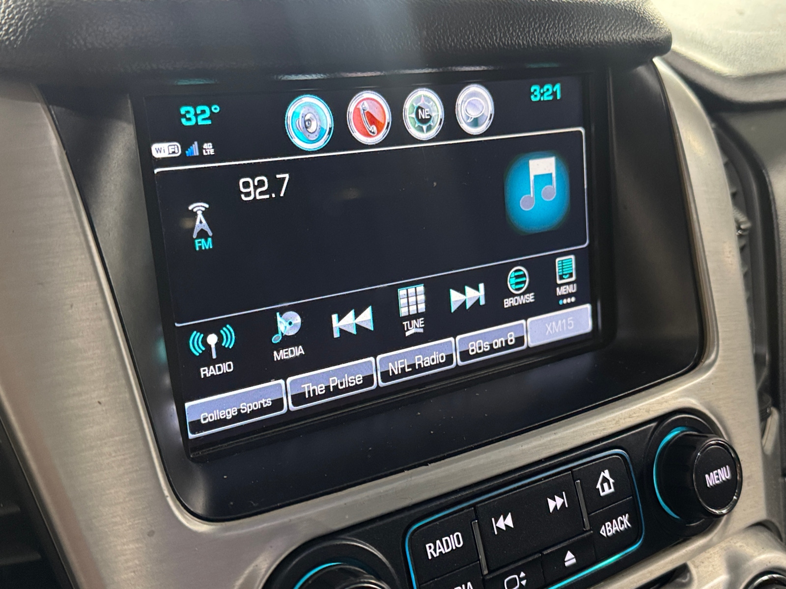 Thumbnail: 2018 GMC Yukon - 3