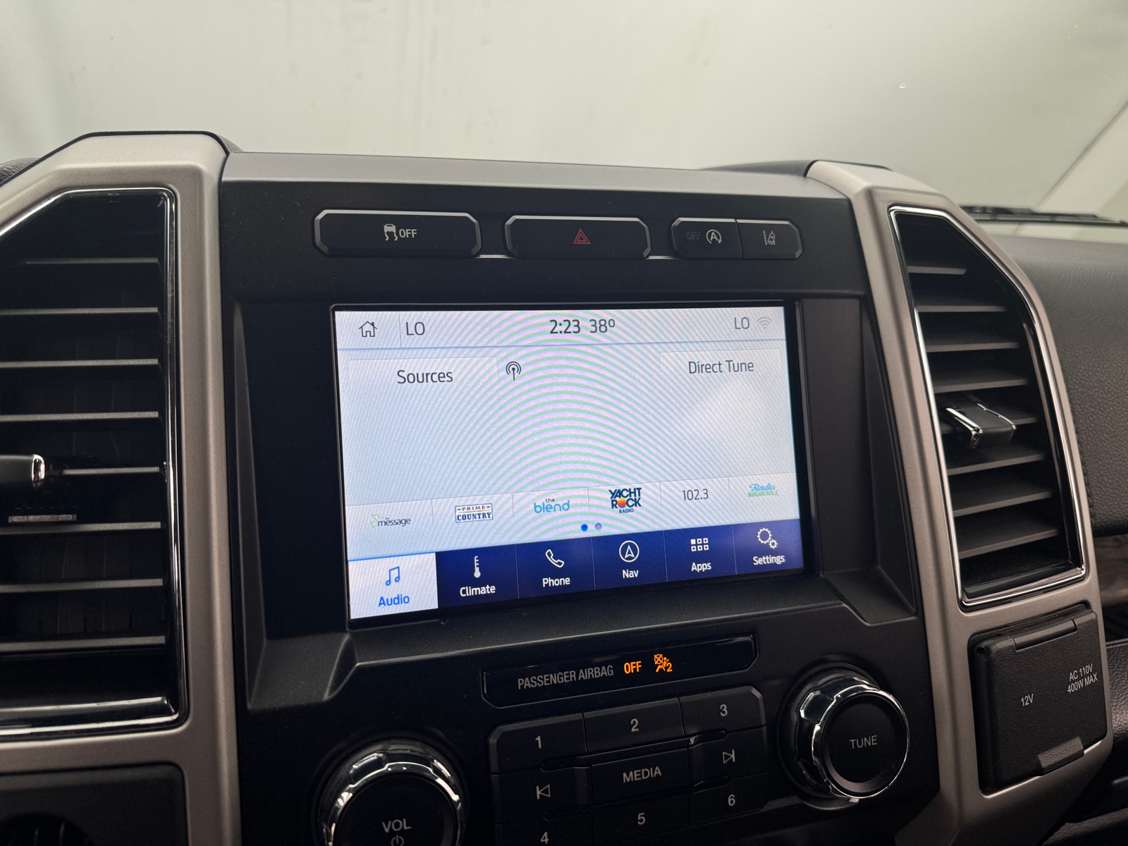 Thumbnail: 2020 Ford Econoline - 3