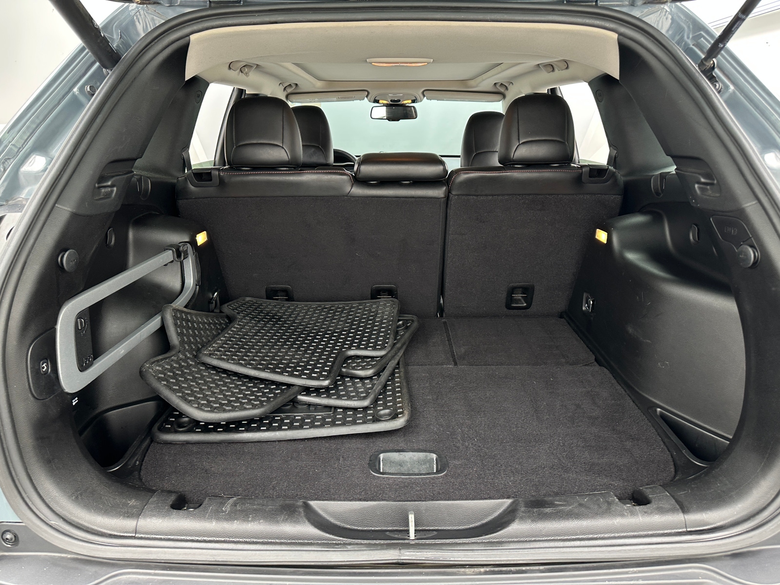 Thumbnail: 2014 Jeep Cherokee - 7