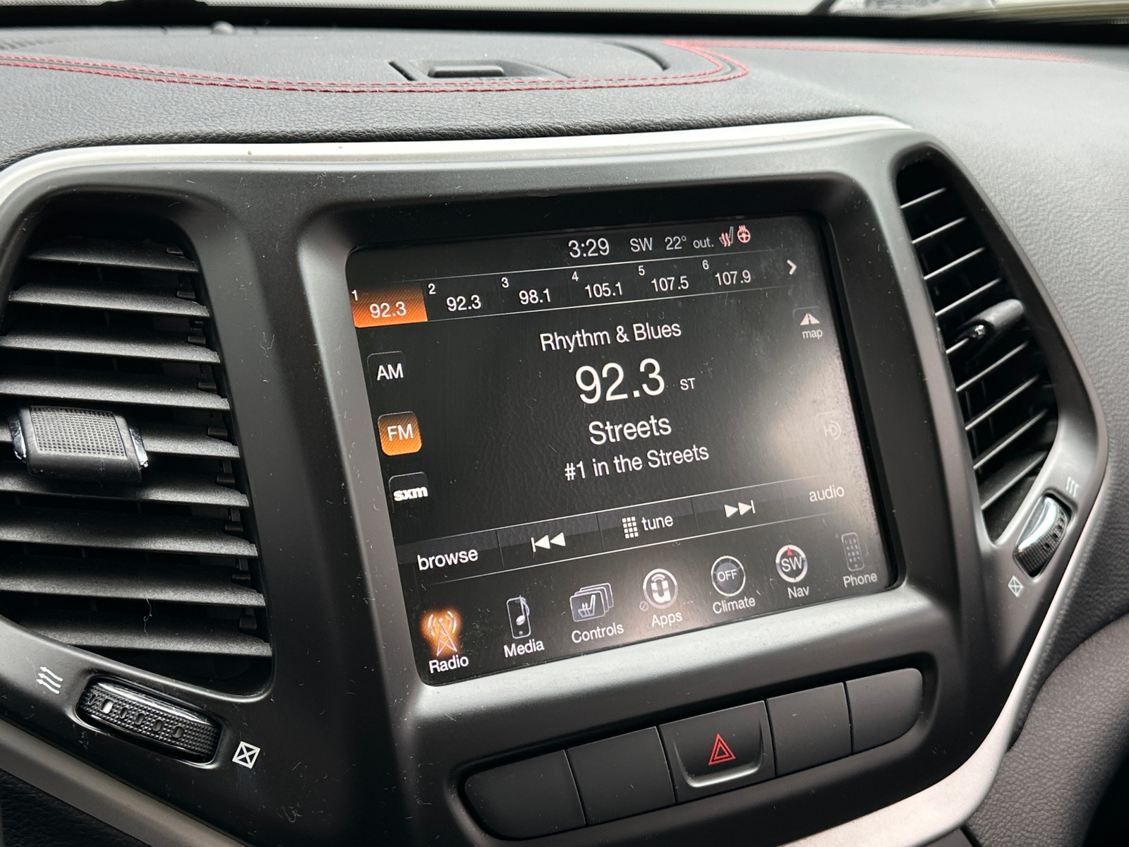 Thumbnail: 2014 Jeep Cherokee - 4