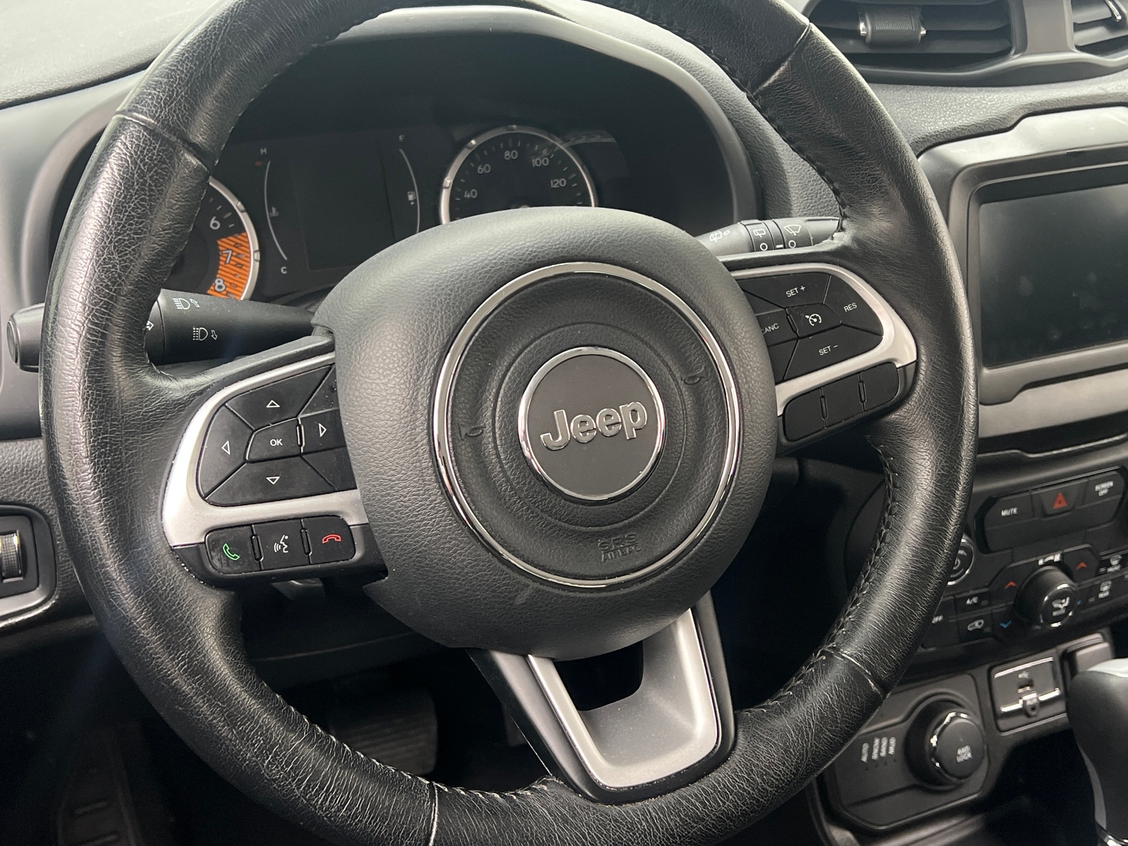 Thumbnail: 2020 Jeep Renegade - 5