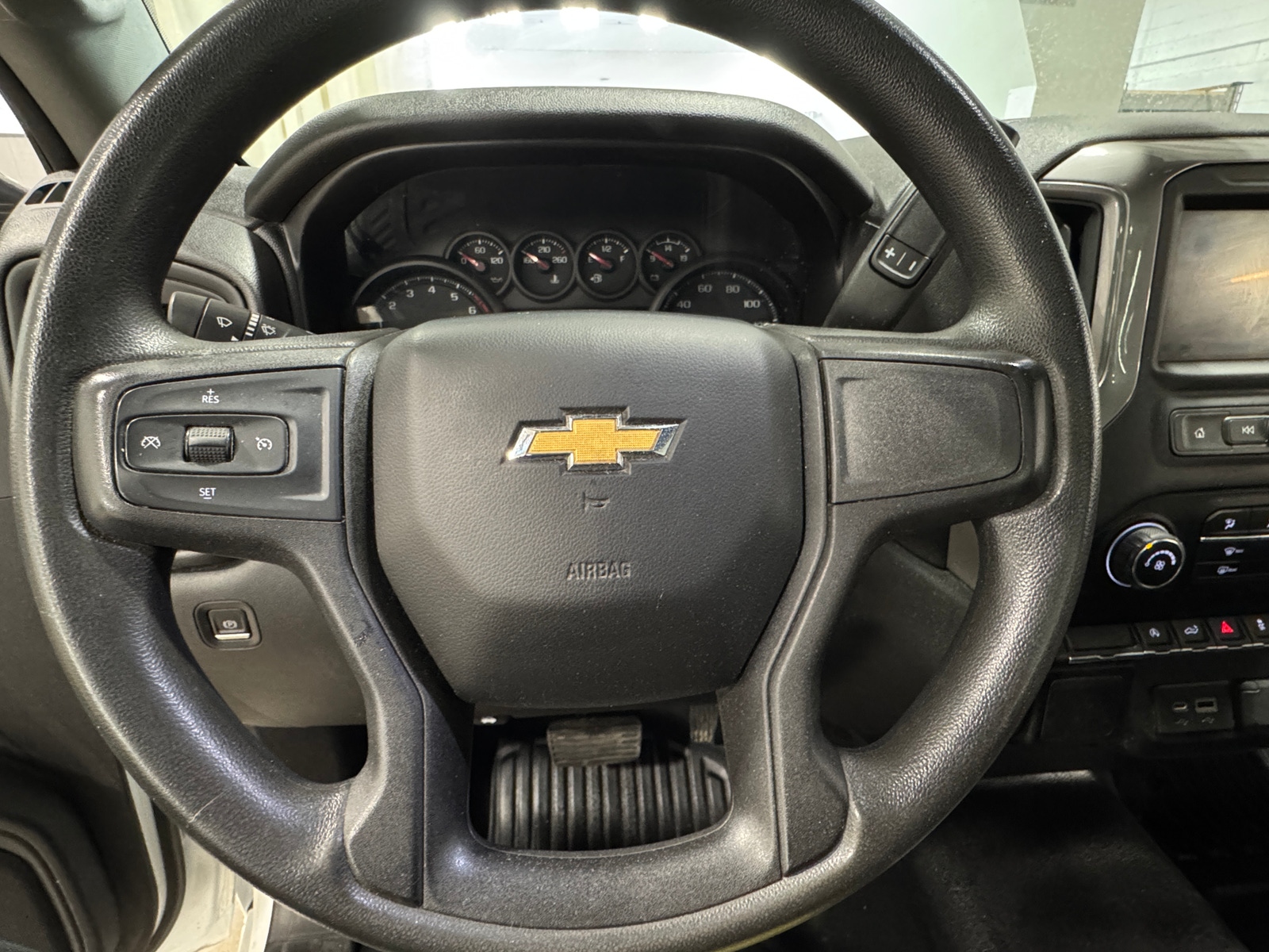 Thumbnail: 2021 Chevrolet Silverado 1500 - 5