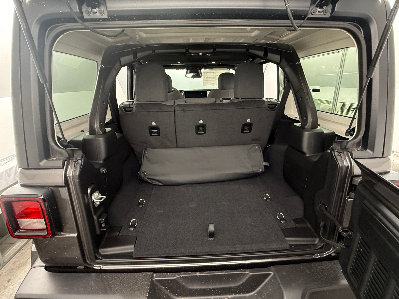 Thumbnail: 2026 Jeep Wrangler - 7