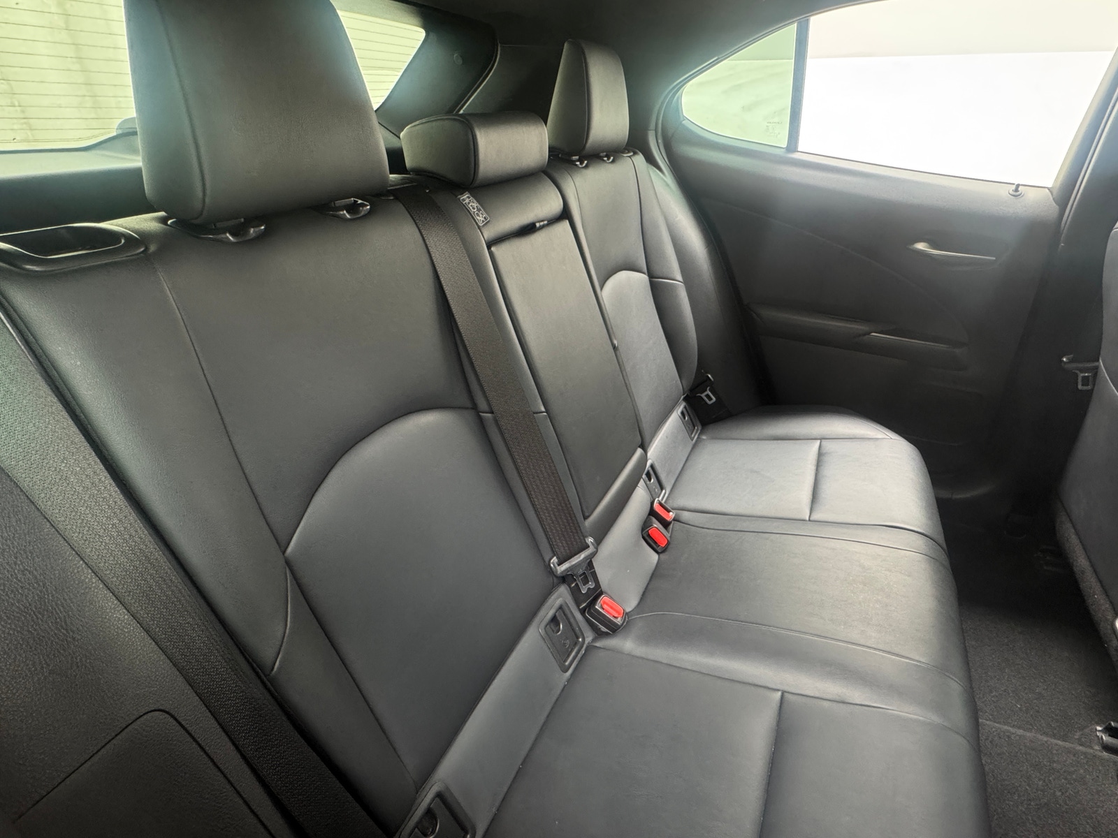 Thumbnail: 2019 Lexus UX - 6