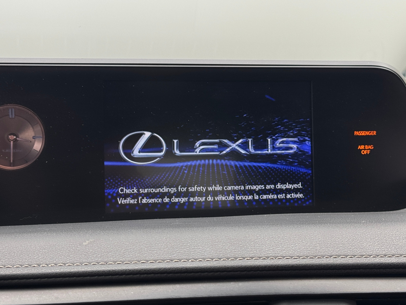 Thumbnail: 2019 Lexus UX - 4