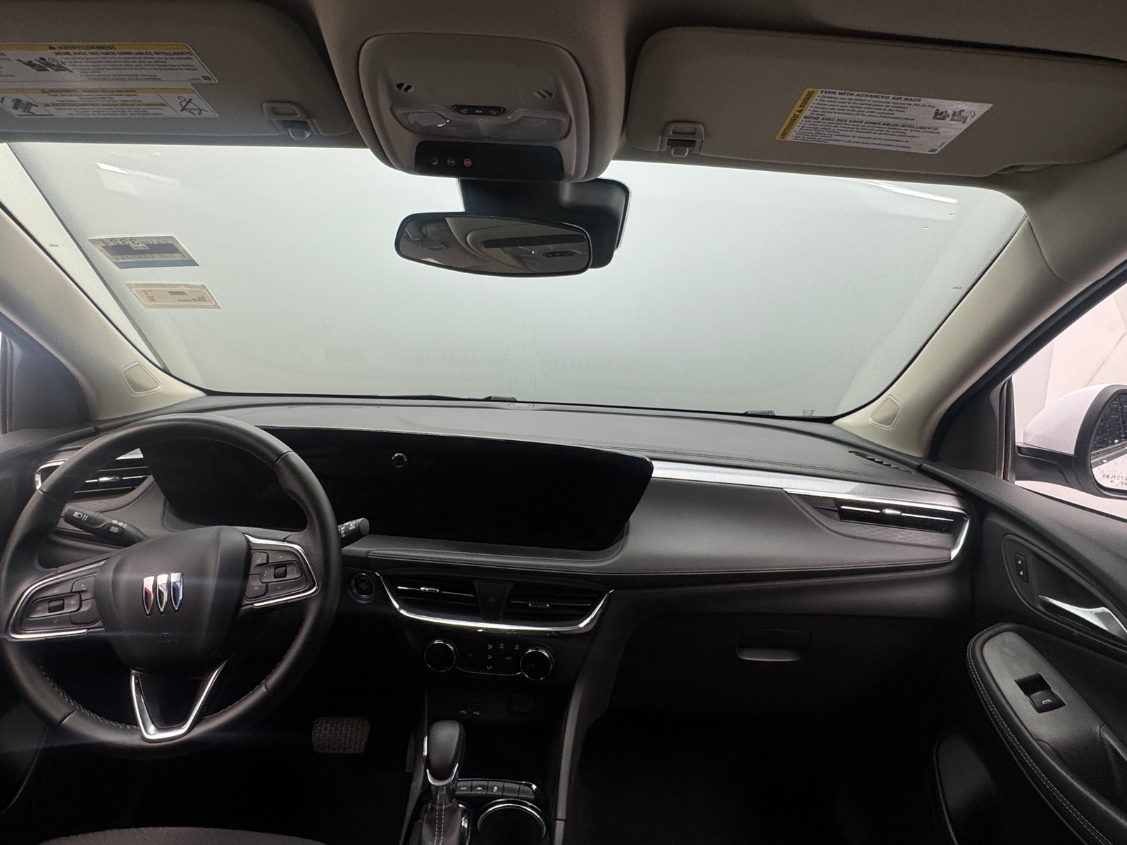 Thumbnail: 2025 Buick Encore GX - 3