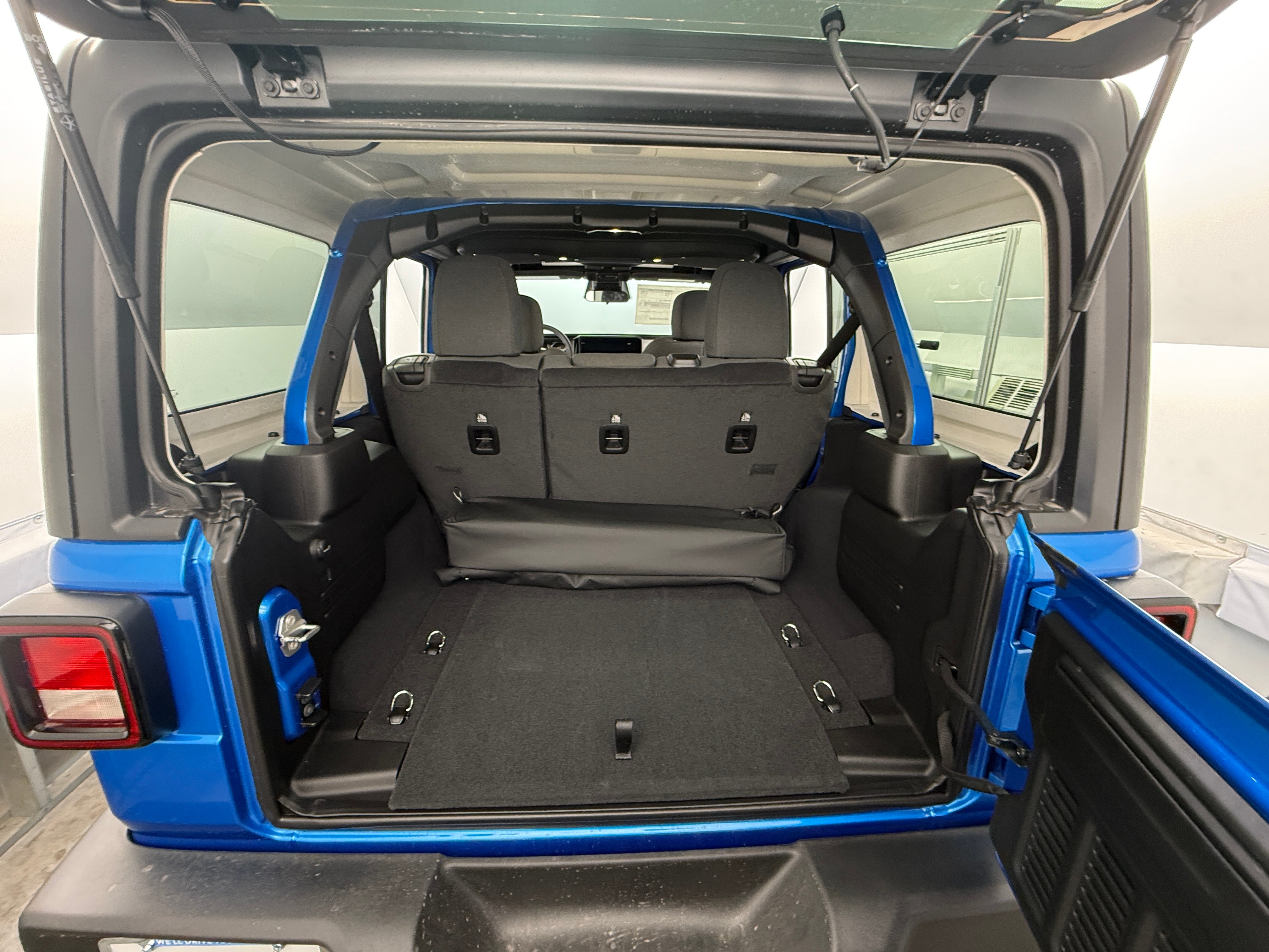 2026 Jeep Wrangler 4-Door Sport S - Photo 7
