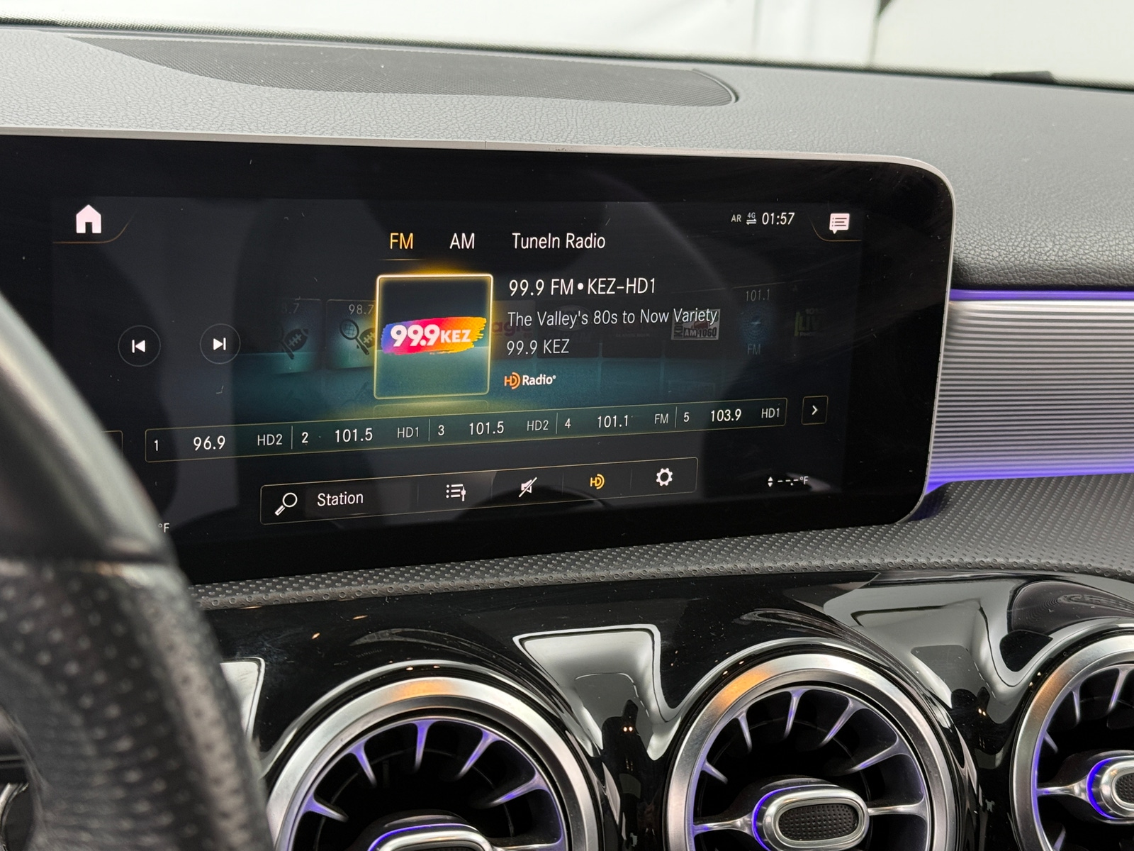 Thumbnail: 2019 Mercedes-Benz A-Class - 3