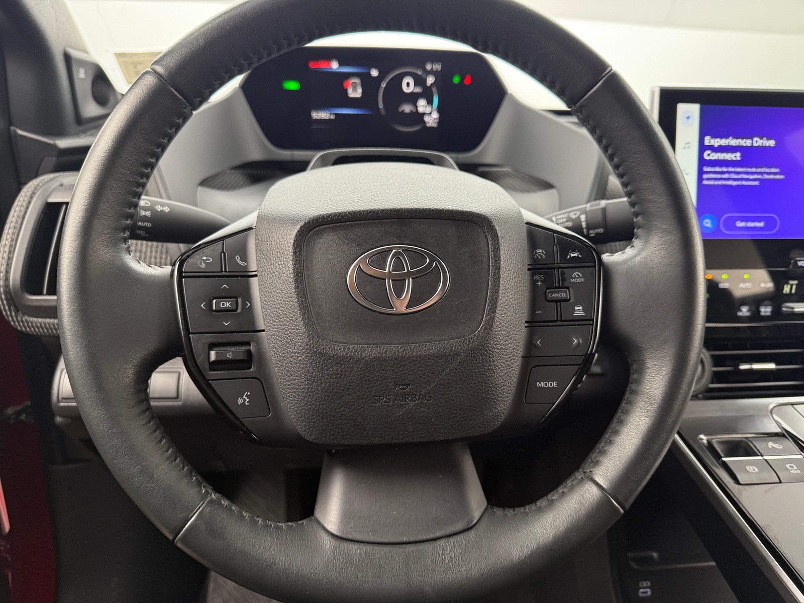 Thumbnail: 2024 Toyota bZ4X - 4