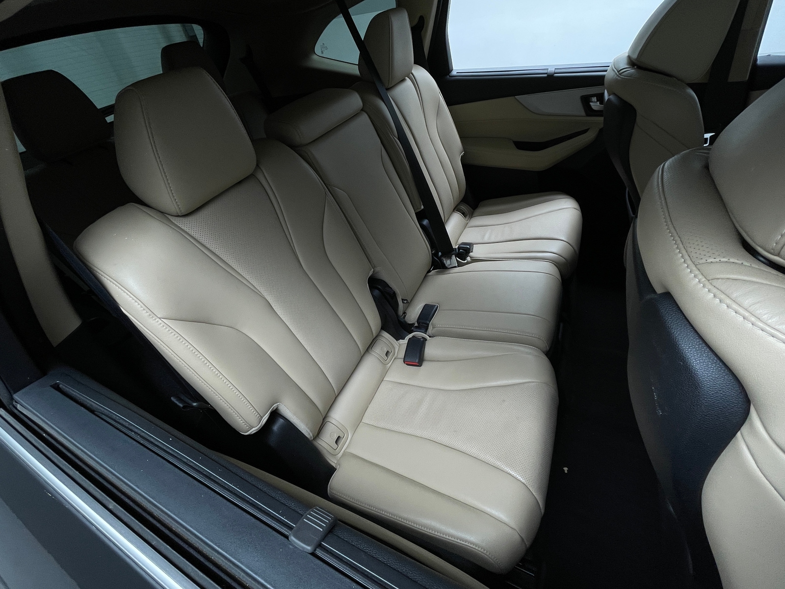 Thumbnail: 2022 Acura MDX - 5