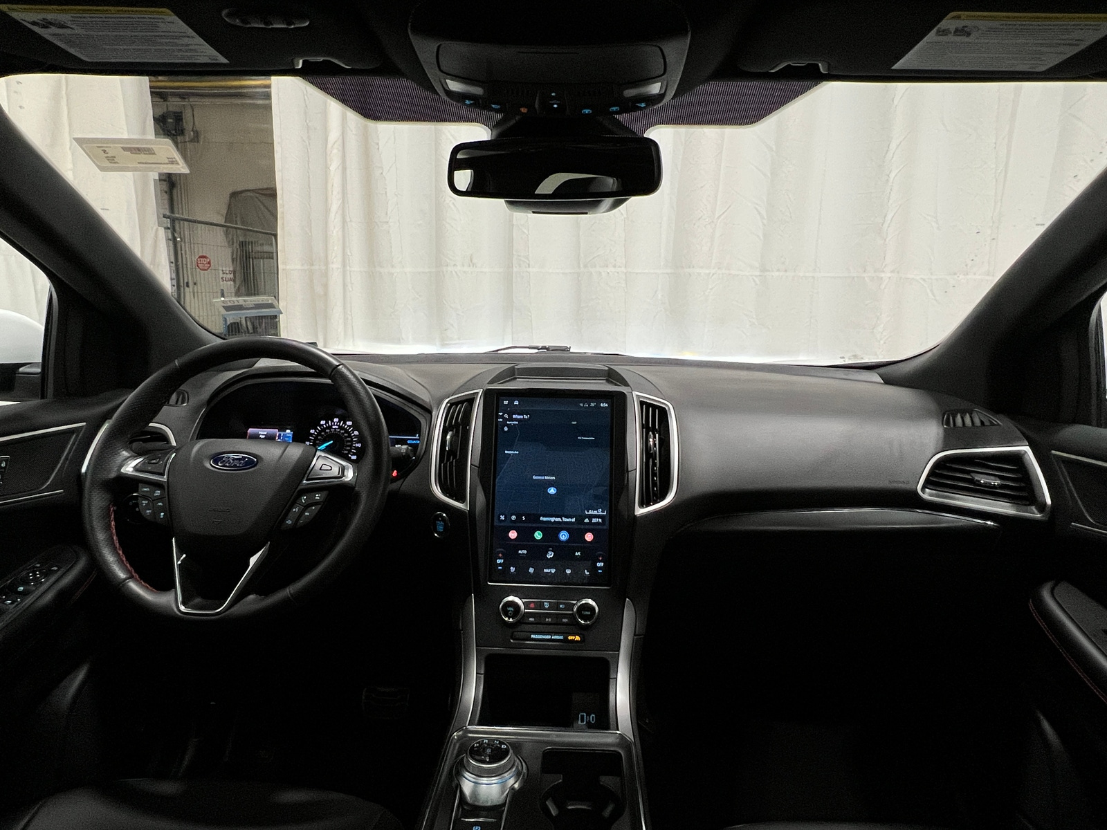 Thumbnail: 2022 Ford Edge - 2