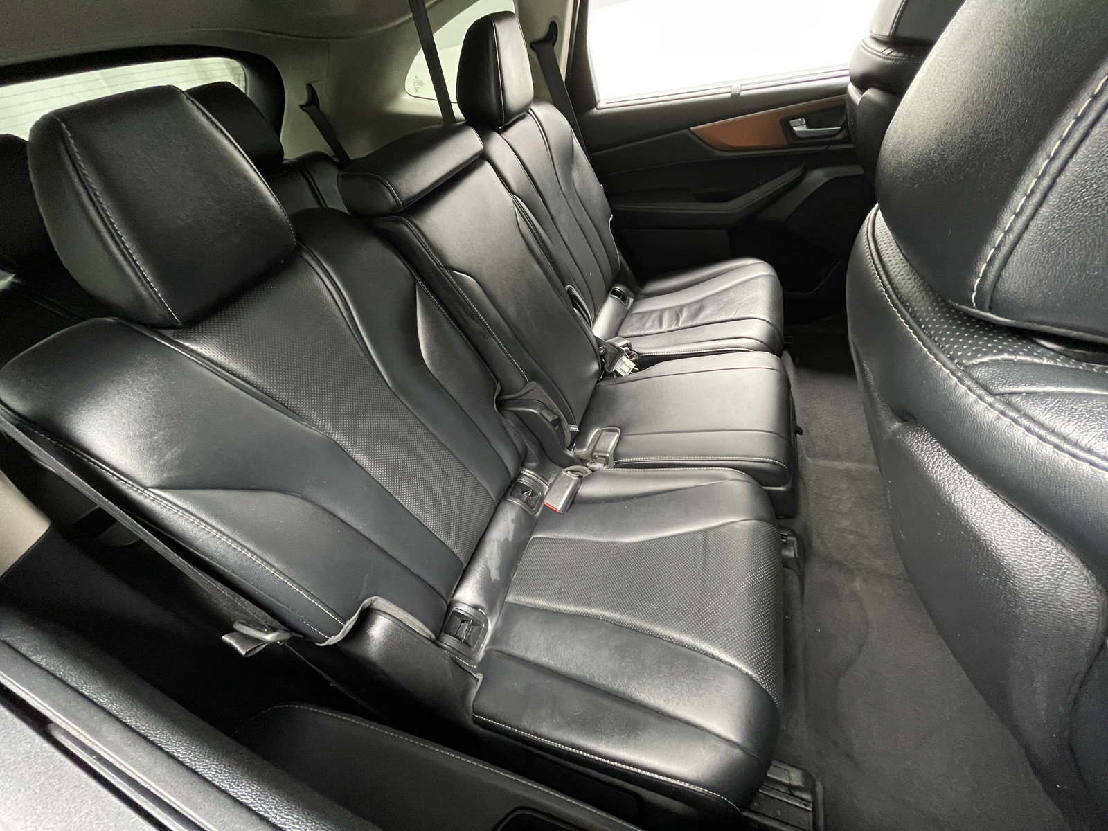 Thumbnail: 2022 Acura MDX - 5