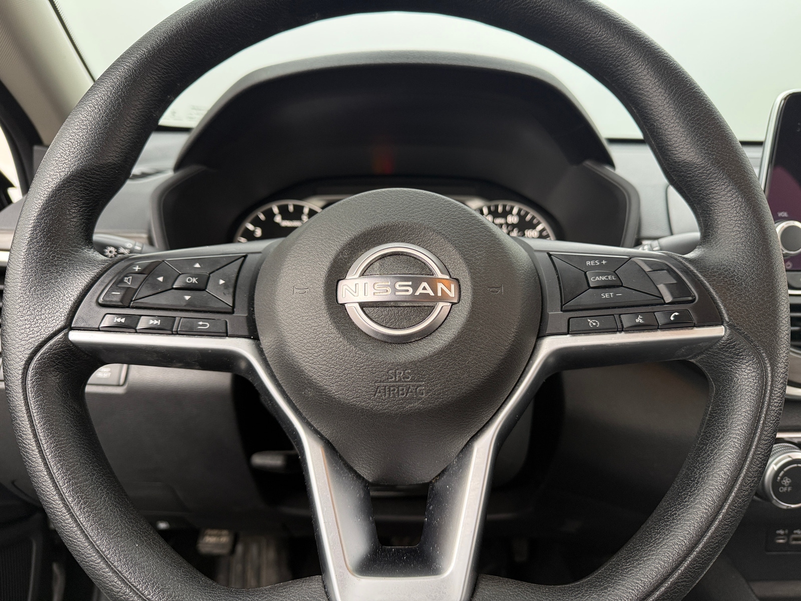 Thumbnail: 2024 Nissan Altima - 5