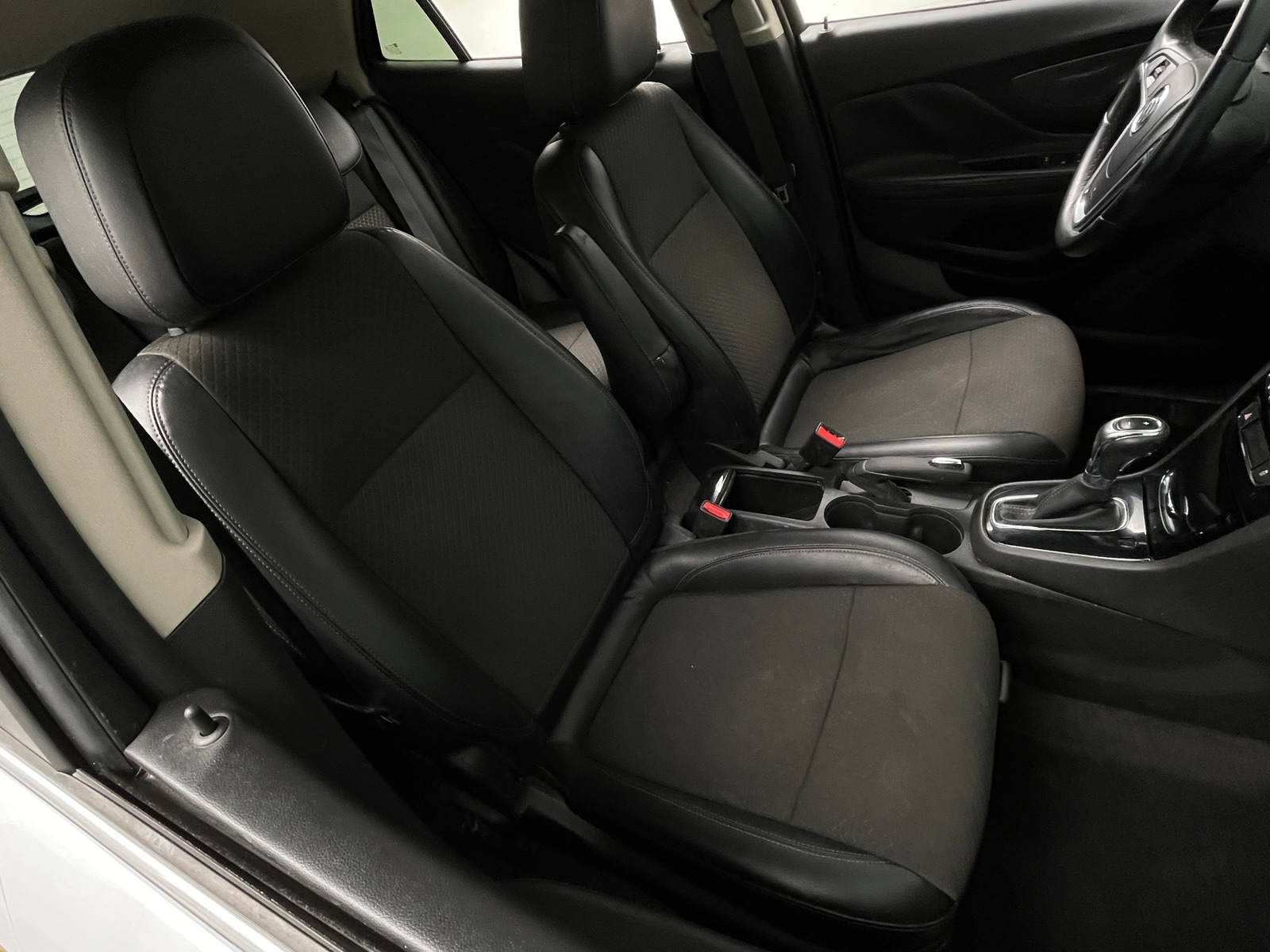 Thumbnail: 2020 Buick Encore - 2