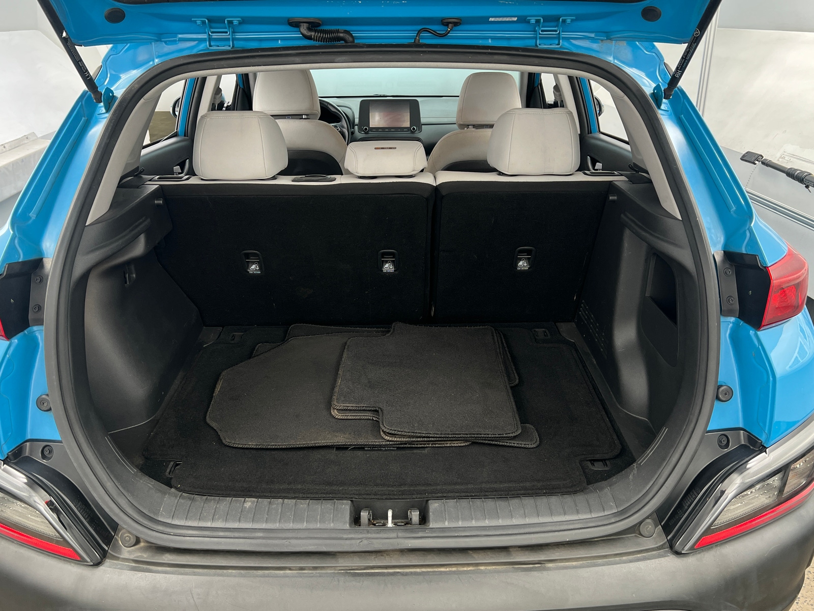 Thumbnail: 2022 Hyundai Kona - 7