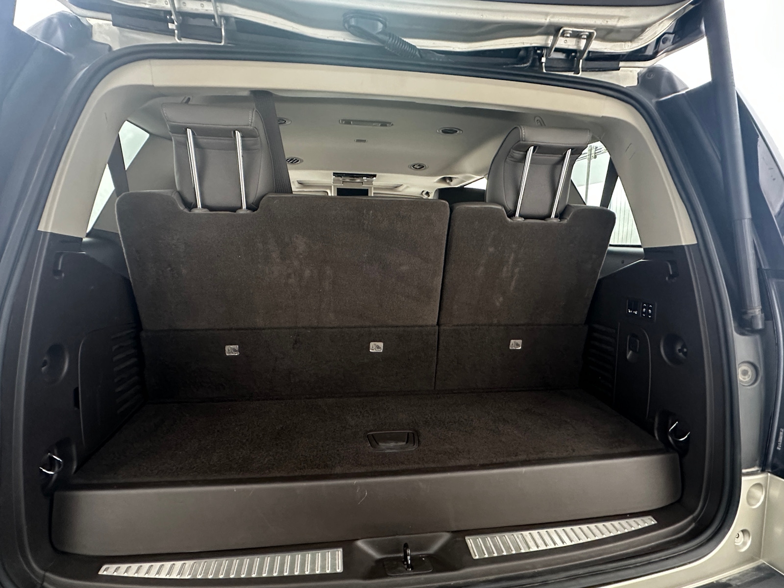 Thumbnail: 2017 GMC Yukon - 6