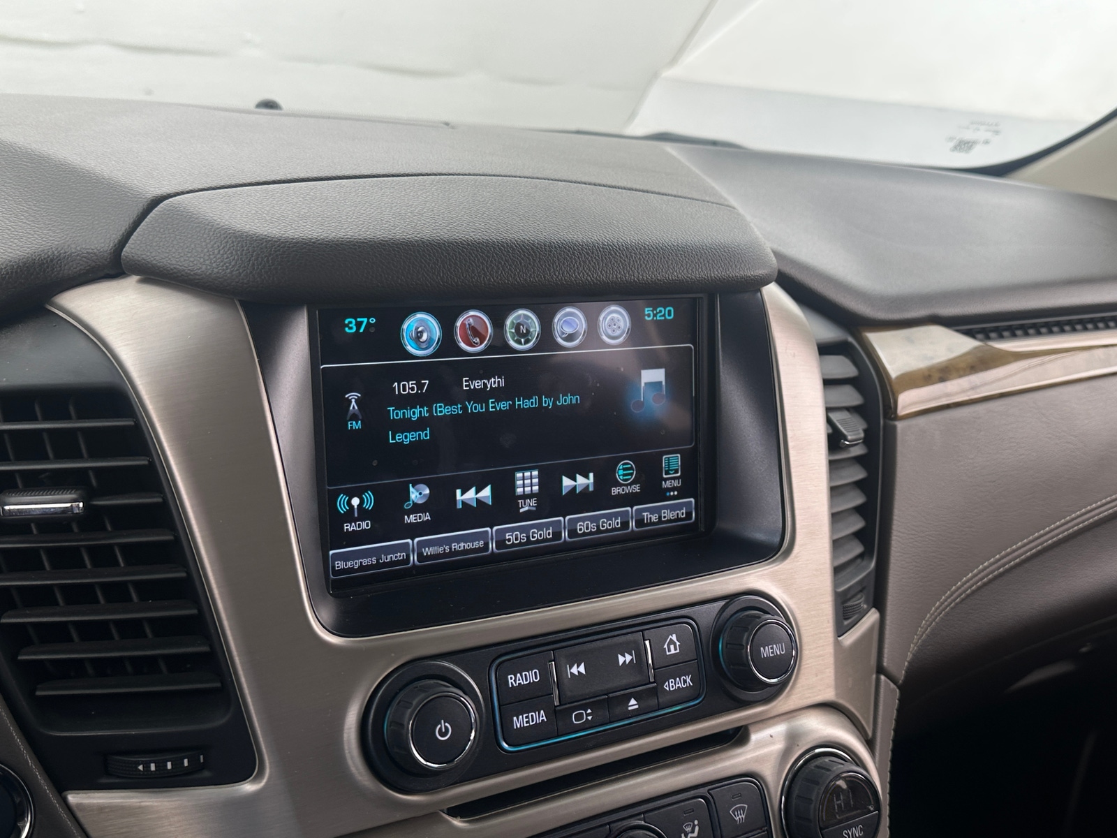 Thumbnail: 2017 GMC Yukon - 3