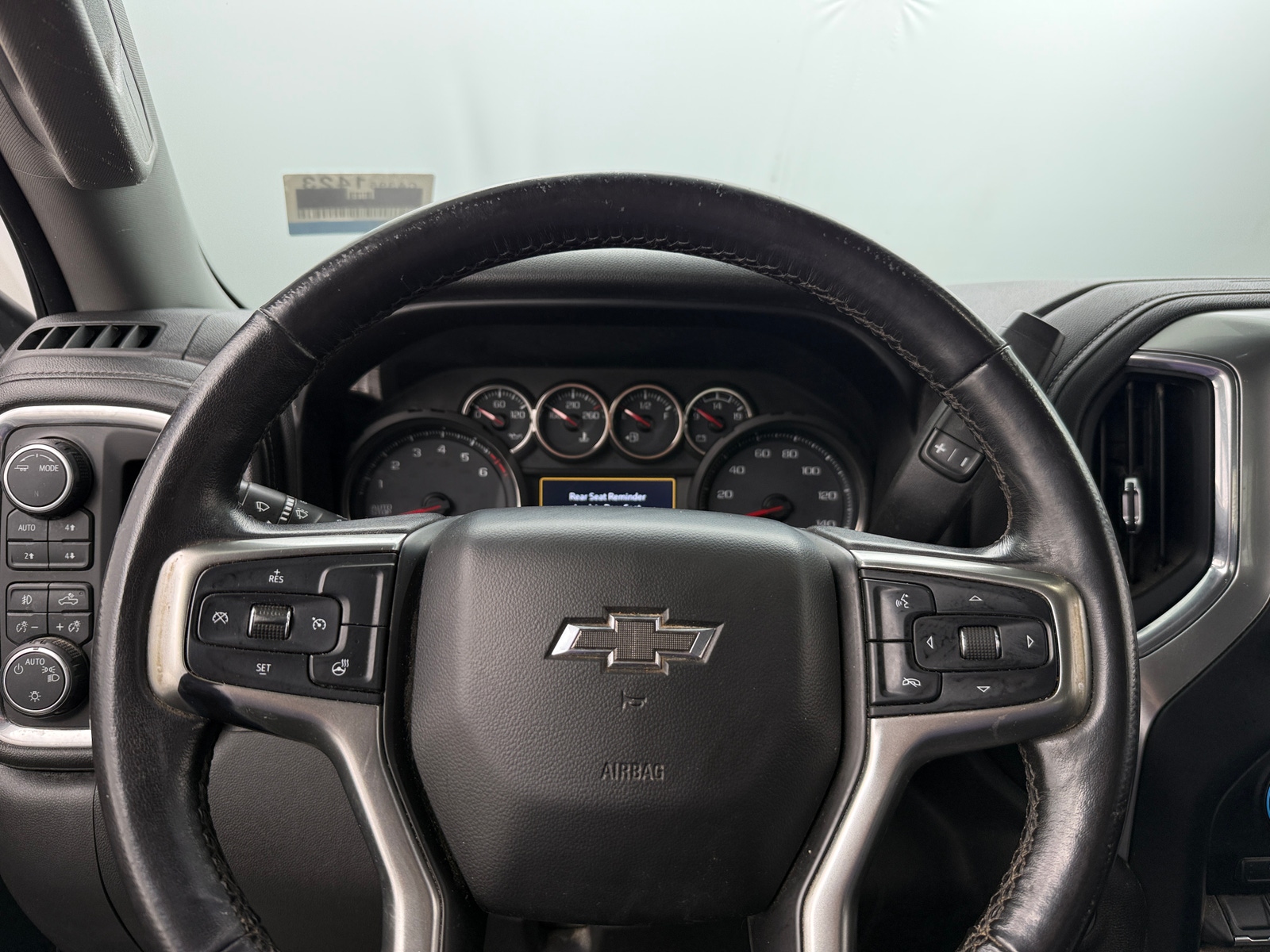 Thumbnail: 2020 Chevrolet Silverado 1500 - 5