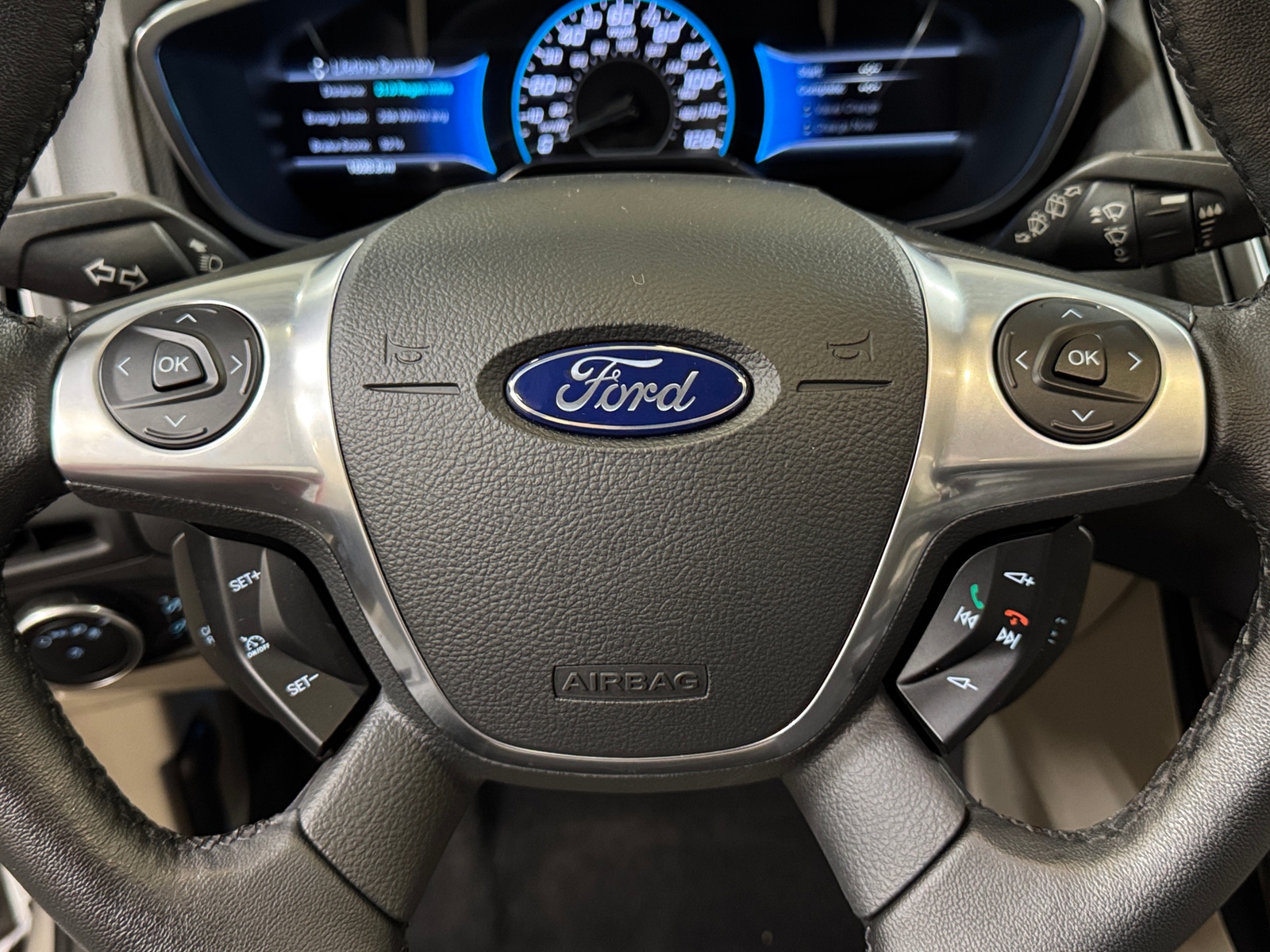 Thumbnail: 2016 Ford Focus - 5