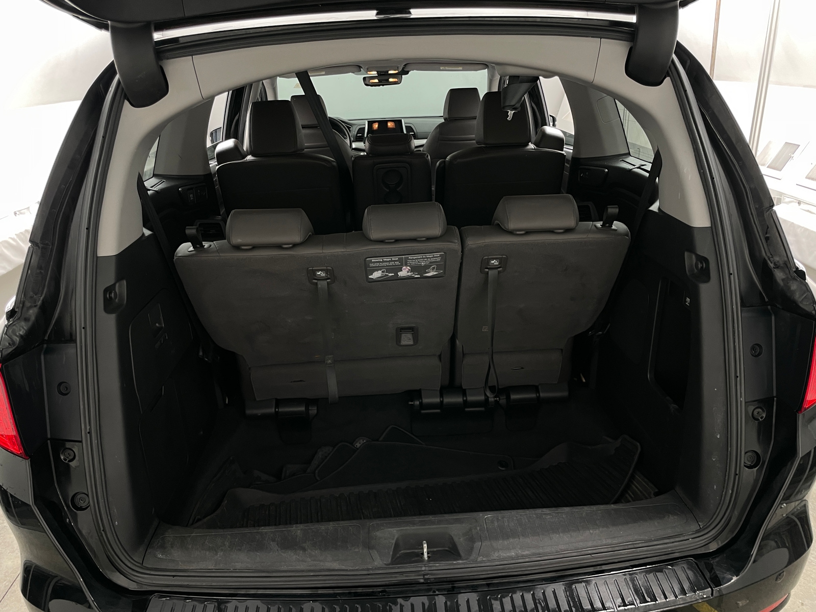 Thumbnail: 2019 Honda Odyssey - 6