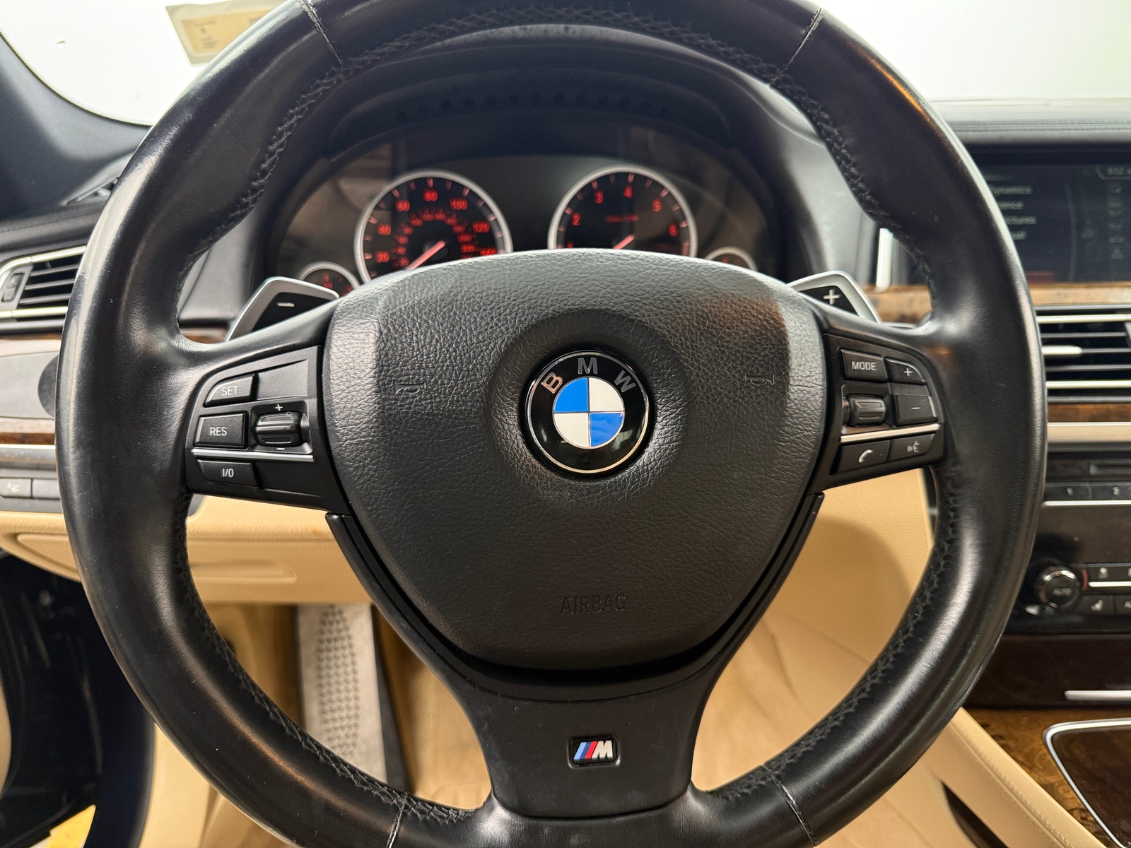 Thumbnail: 2013 BMW 7 Series - 4