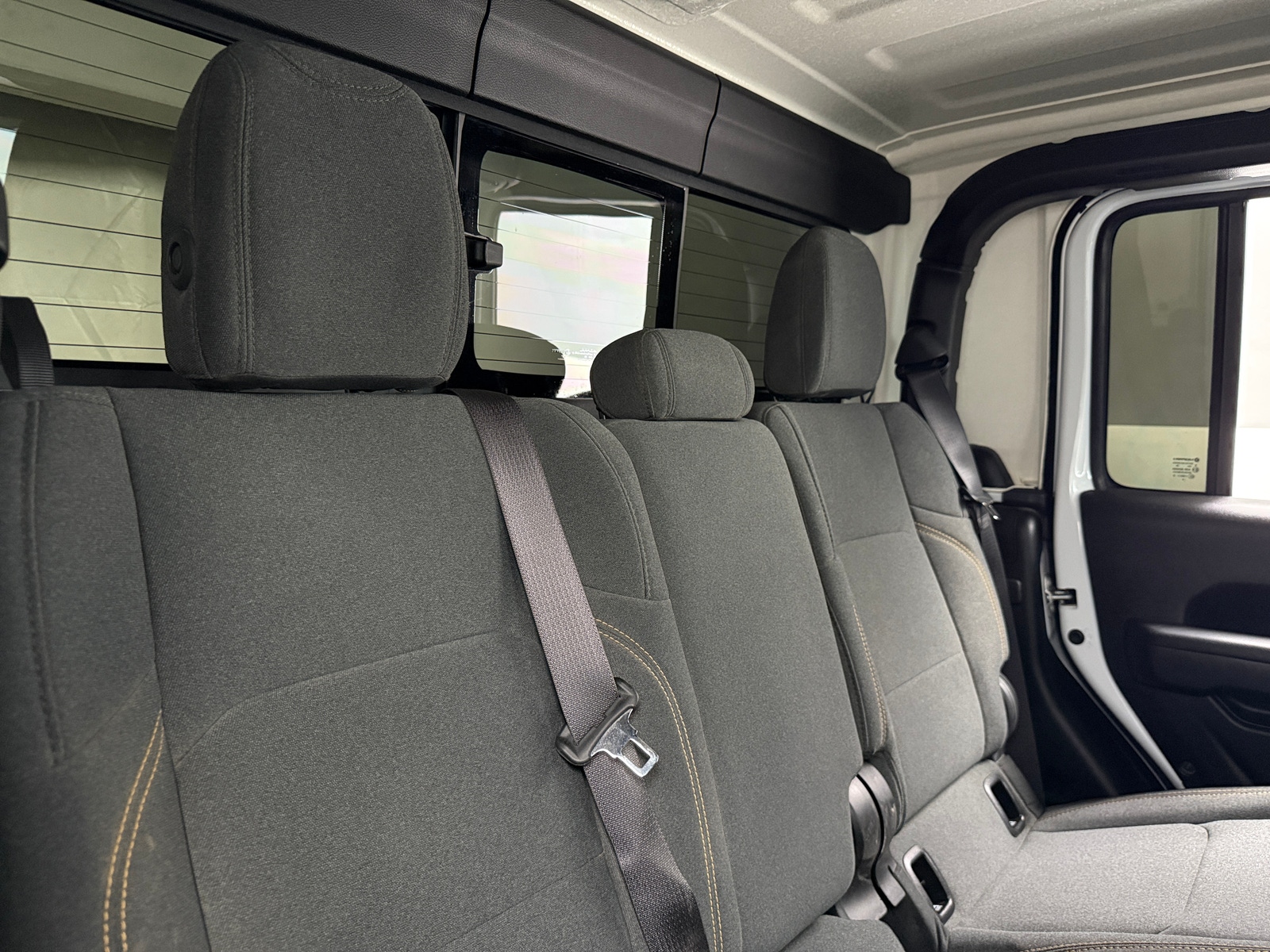 Thumbnail: 2025 Jeep Gladiator - 6